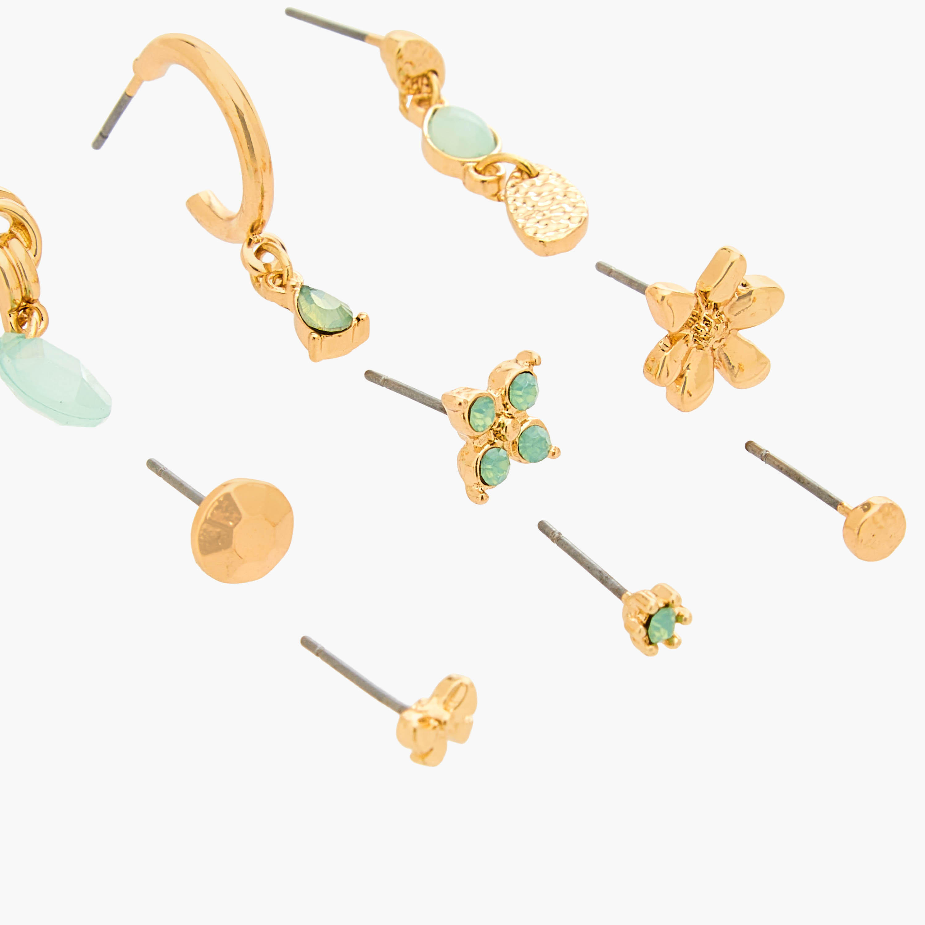 حلقان متنوعة بلون ذهبي ومكبس إغلاق خلفي من جلوو - طقم من 9-women-watchesandjewellery-jewellery-earrings-image-3