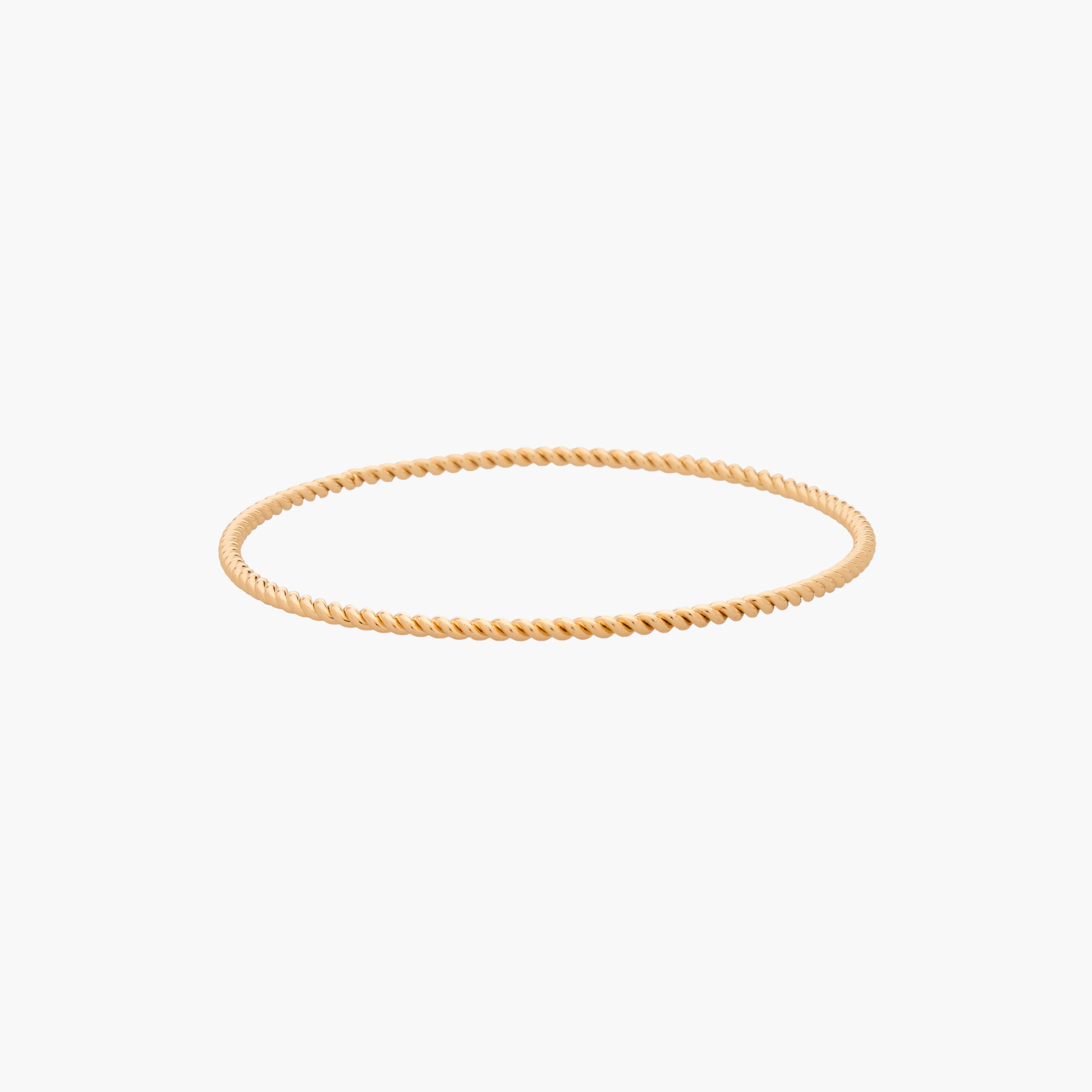 أساور بنقشة بارزة بلون ذهبي من جلو - طقم من 5 أساور-women-watchesandjewellery-jewellery-banglesandbracelets-image-5