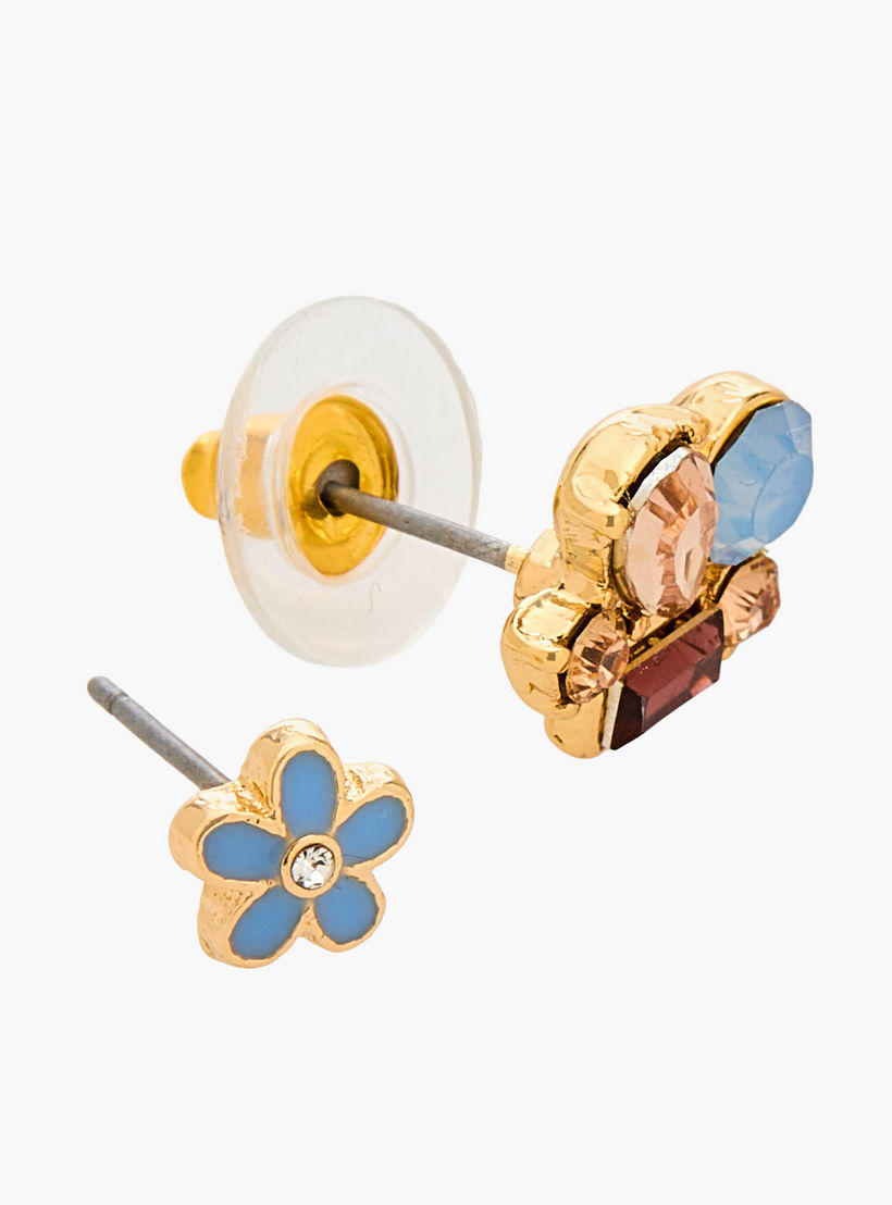 حلقان مزينة بالأحجار بلون ذهبي ومكبس إغلاق خلفي من جلوو - طقم من 6-women-watchesandjewellery-jewellery-earrings-image-4