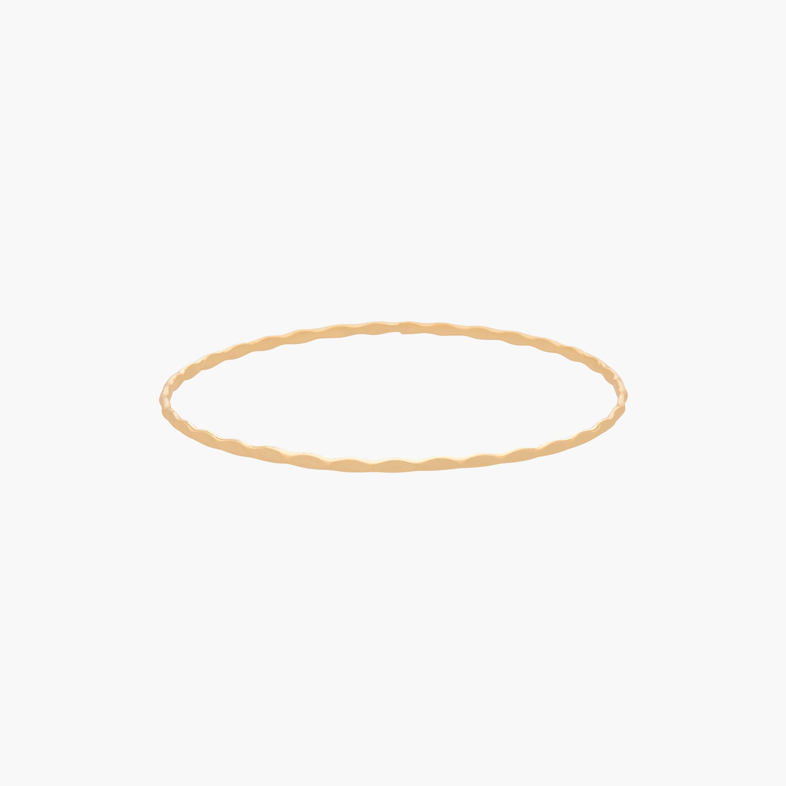 أساور بارزة الملمس بلون ذهبي - عبوة 7 قطع-women-watchesandjewellery-jewellery-banglesandbracelets-image-2