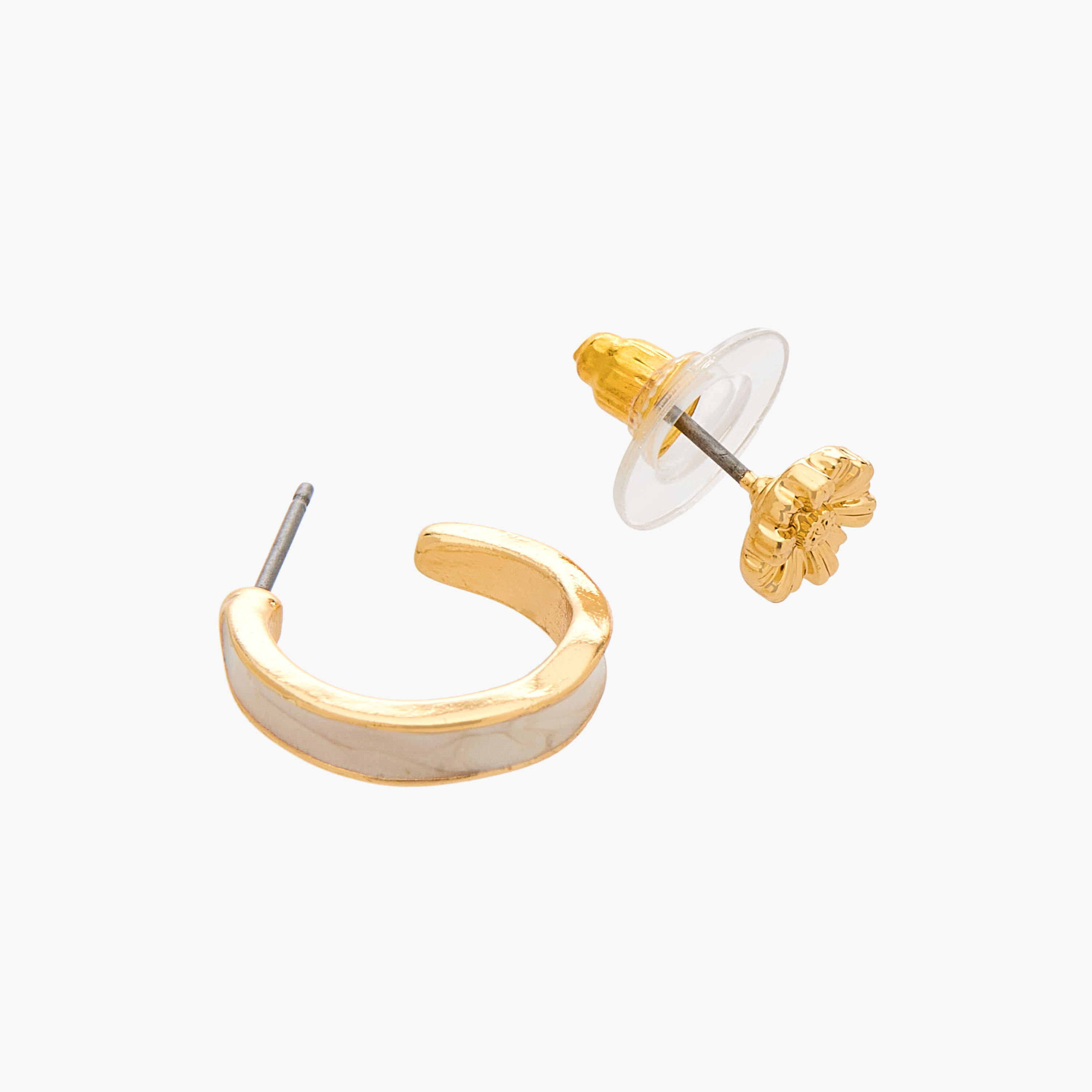 حلقان متنوعة بلون ذهبي ومكبس إغلاق خلفي من جلوو - طقم من 9-women-watchesandjewellery-jewellery-earrings-image-4