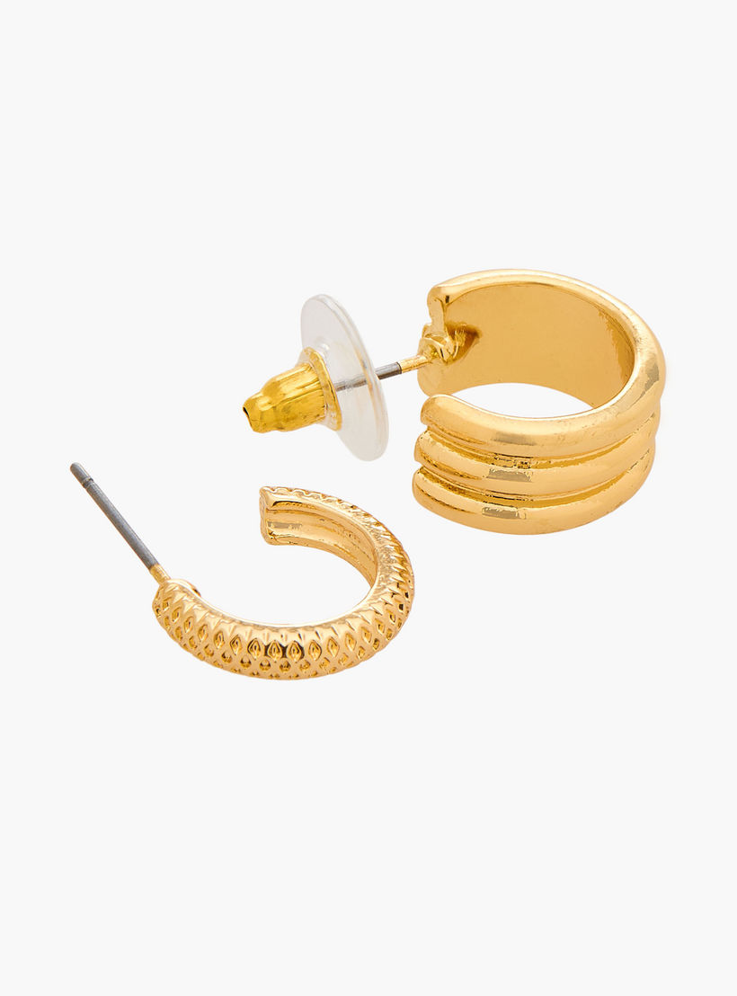 حلقان متنوعة بتشطيب ذهبي ومكبس إغلاق من جلو - عبوة 9 أزواج-women-watchesandjewellery-jewellery-earrings-image-4
