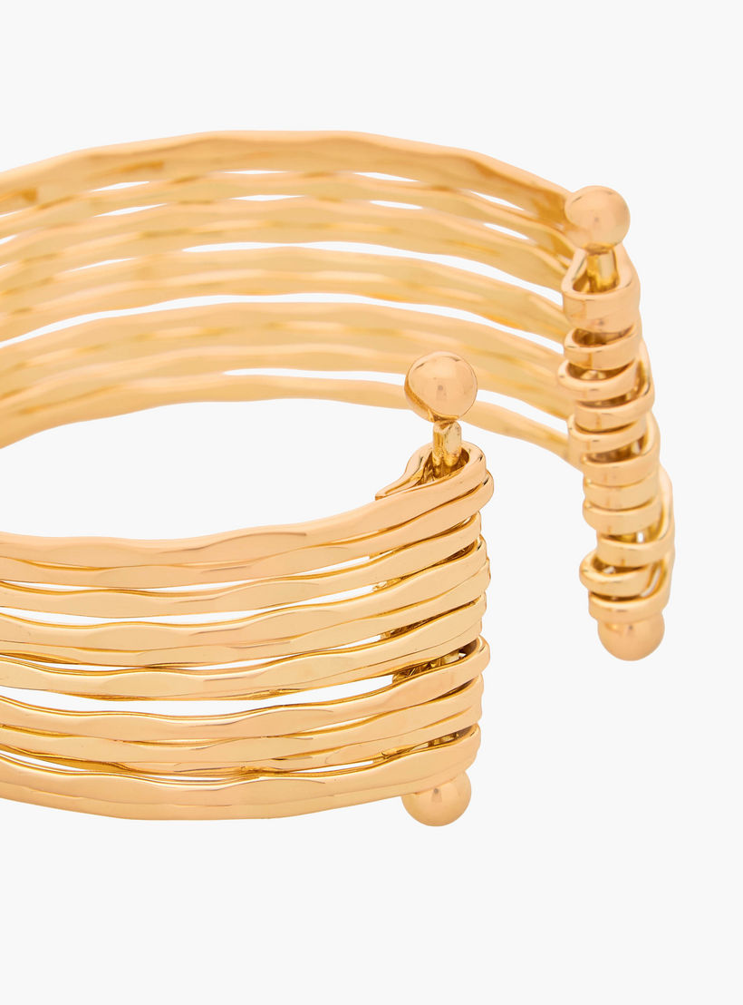 سوار مفتوح متعدد الطبقات بلون ذهبي-women-watchesandjewellery-jewellery-banglesandbracelets-image-4