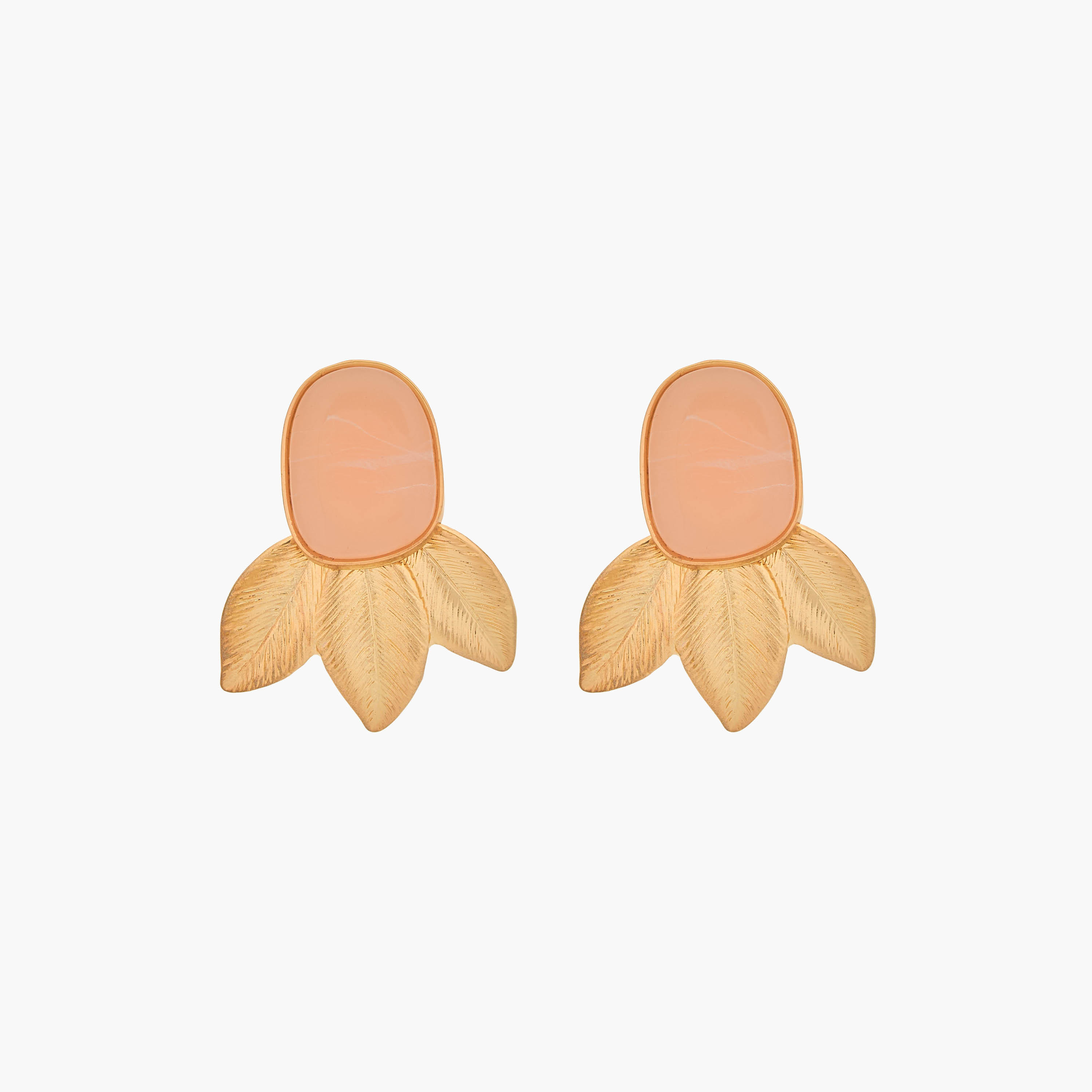 حلقان متدلية أوراق شجر باللون الذهبي مع مكبس إغلاق خلفي-women-watchesandjewellery-jewellery-earrings-image-1
