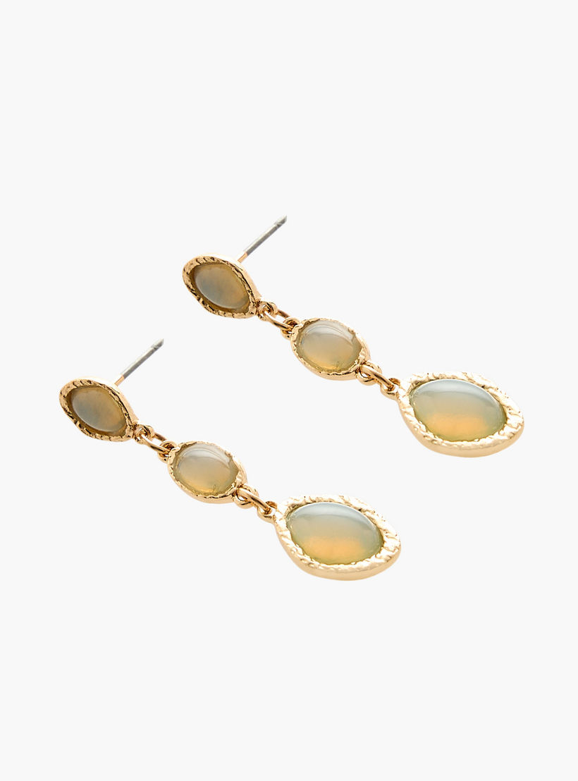 حلقان حجرية بلون ذهبي مع إغلاق كبس - طقم 3 أزواج-women-watchesandjewellery-jewellery-earrings-image-2
