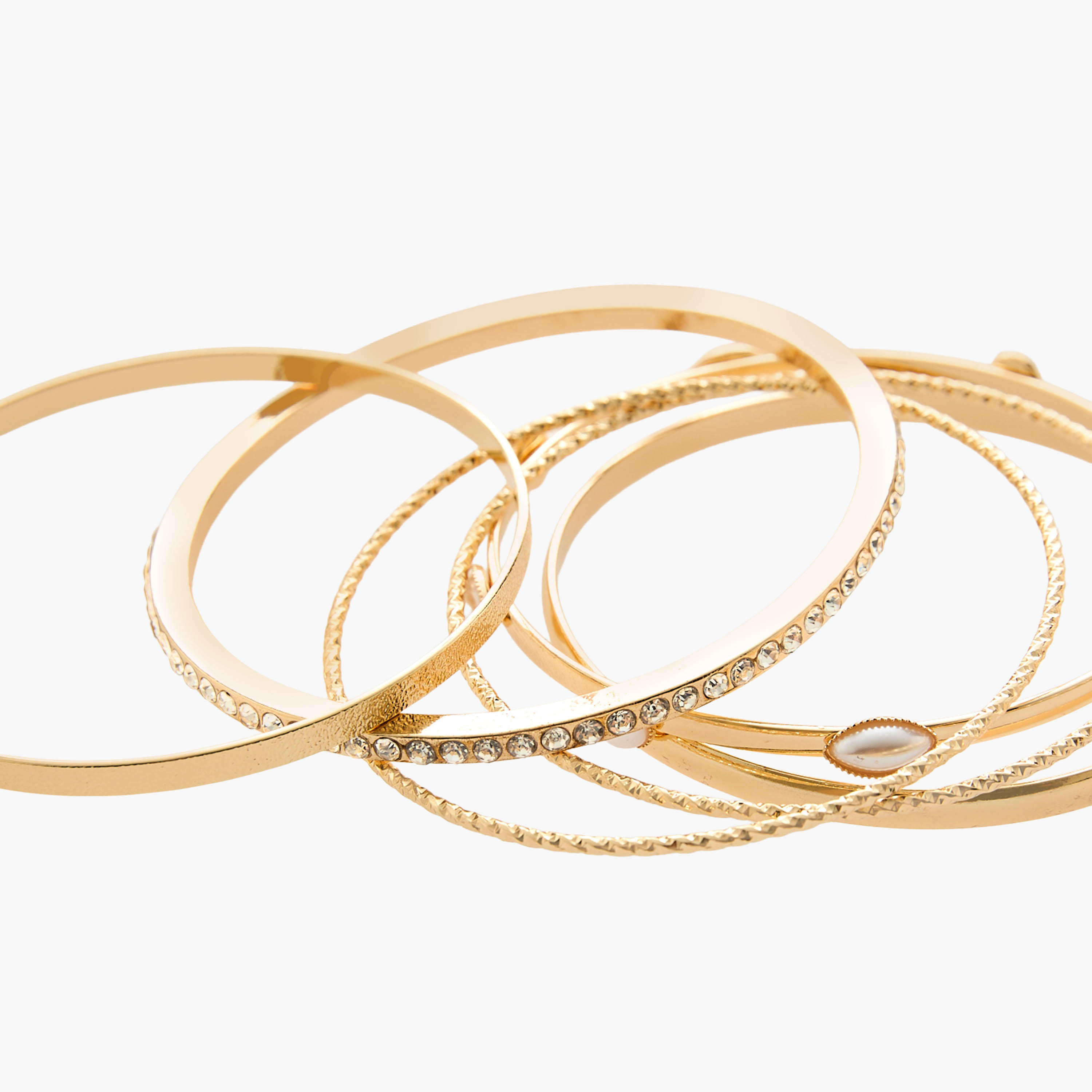 طقم أساور بلون ذهبي - 6 قطع متنوعة-women-watchesandjewellery-jewellery-banglesandbracelets-image-10