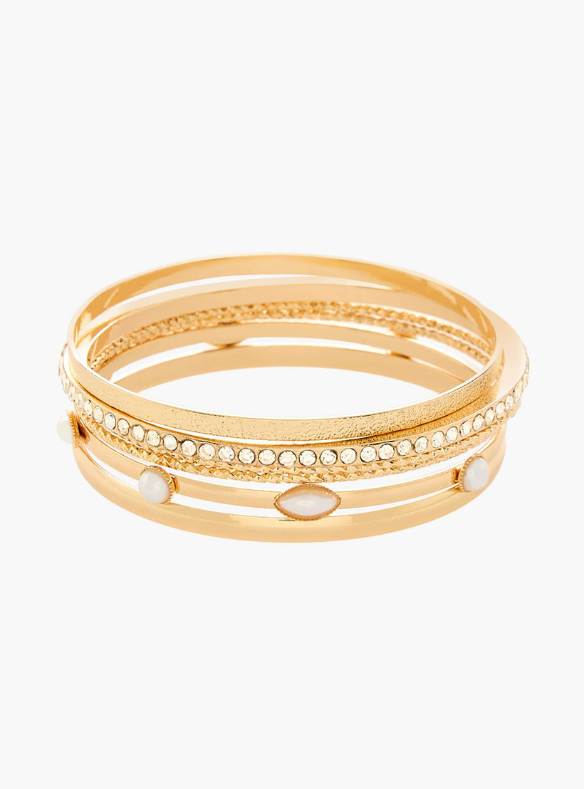 طقم أساور بلون ذهبي - 6 قطع متنوعة-women-watchesandjewellery-jewellery-banglesandbracelets-image-8