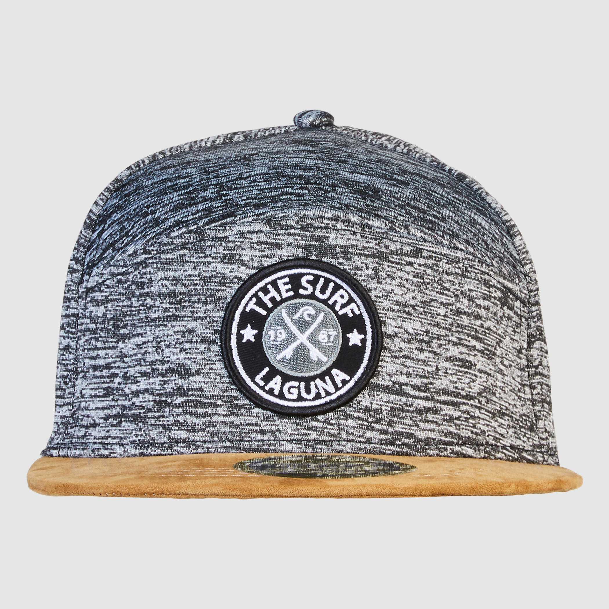 قبعة كاب مطرّزة بزر إغلاق-men-caps-image-3