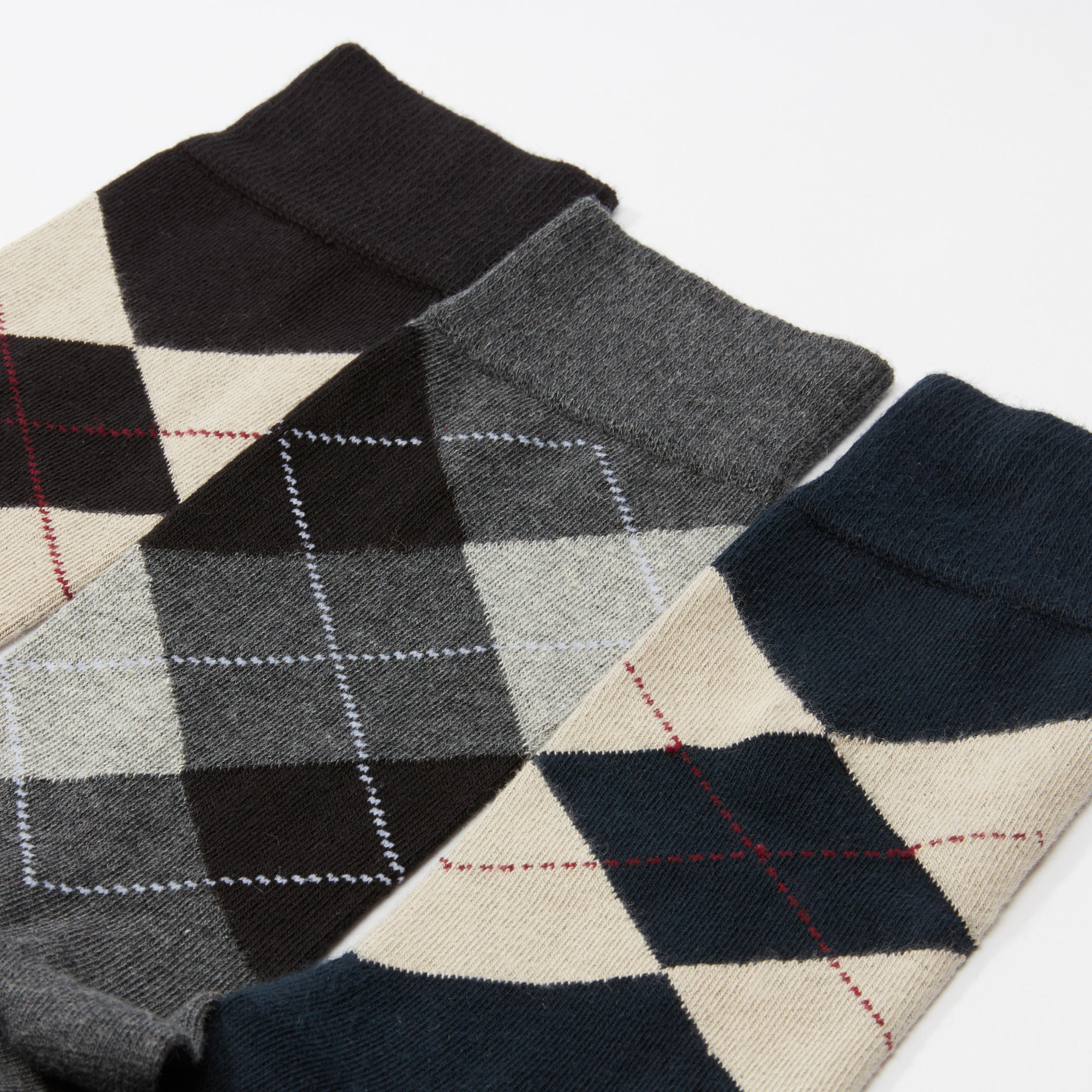 جوارب بطول متوسط بطبعات - طقم من 3 أزواج-men-socks-image-3