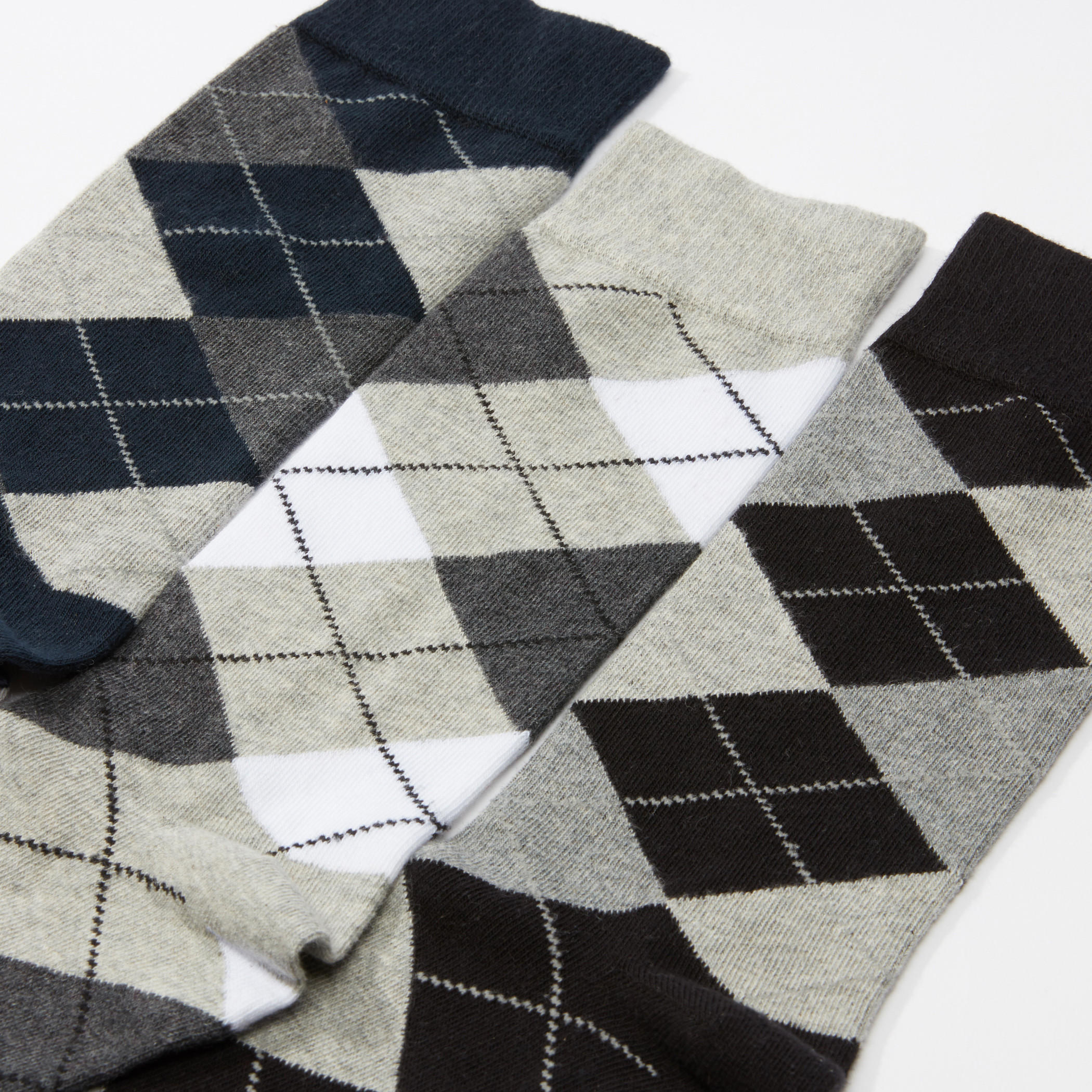 طقم جوارب قصيرة بطبعات من ثلاثة أزواج-men-socks-image-3
