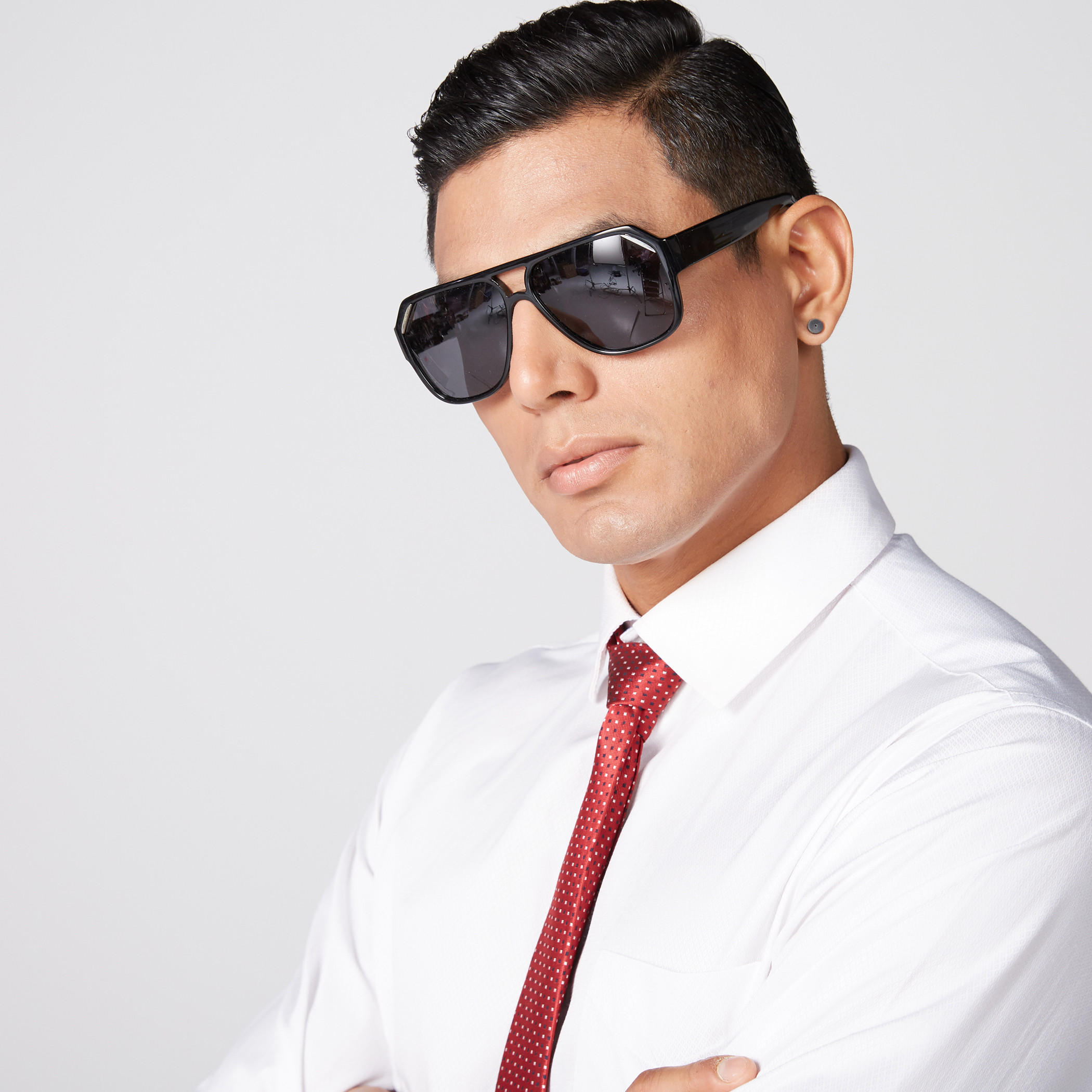 نظّارة شمسية وايفرير بإطار كامل-men-sunglasses-image-2