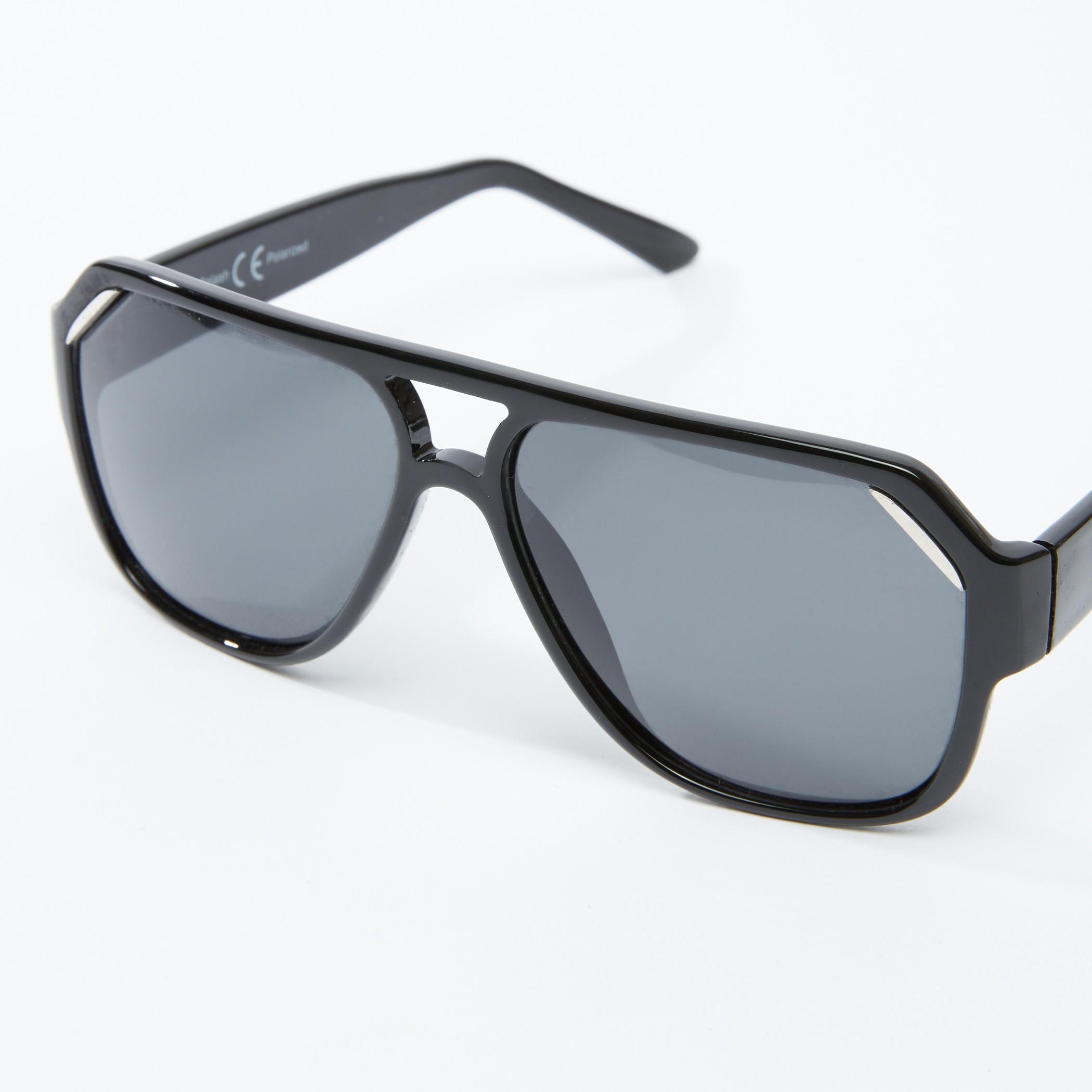 نظّارة شمسية وايفرير بإطار كامل-men-sunglasses-image-4