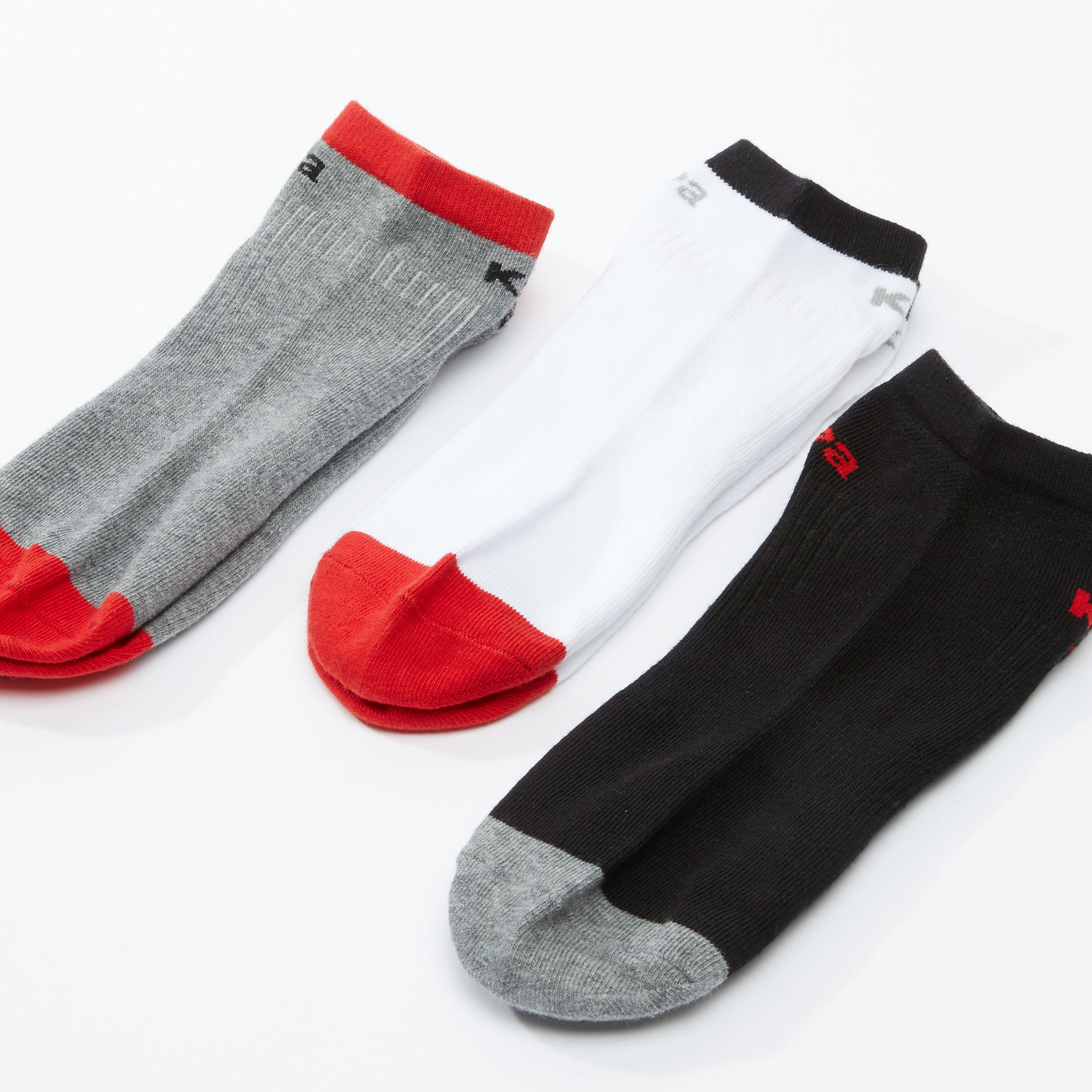 جوارب رياضية بطول الكاحل من كابا - طقم من 3 أزواج-men-socks-image-2