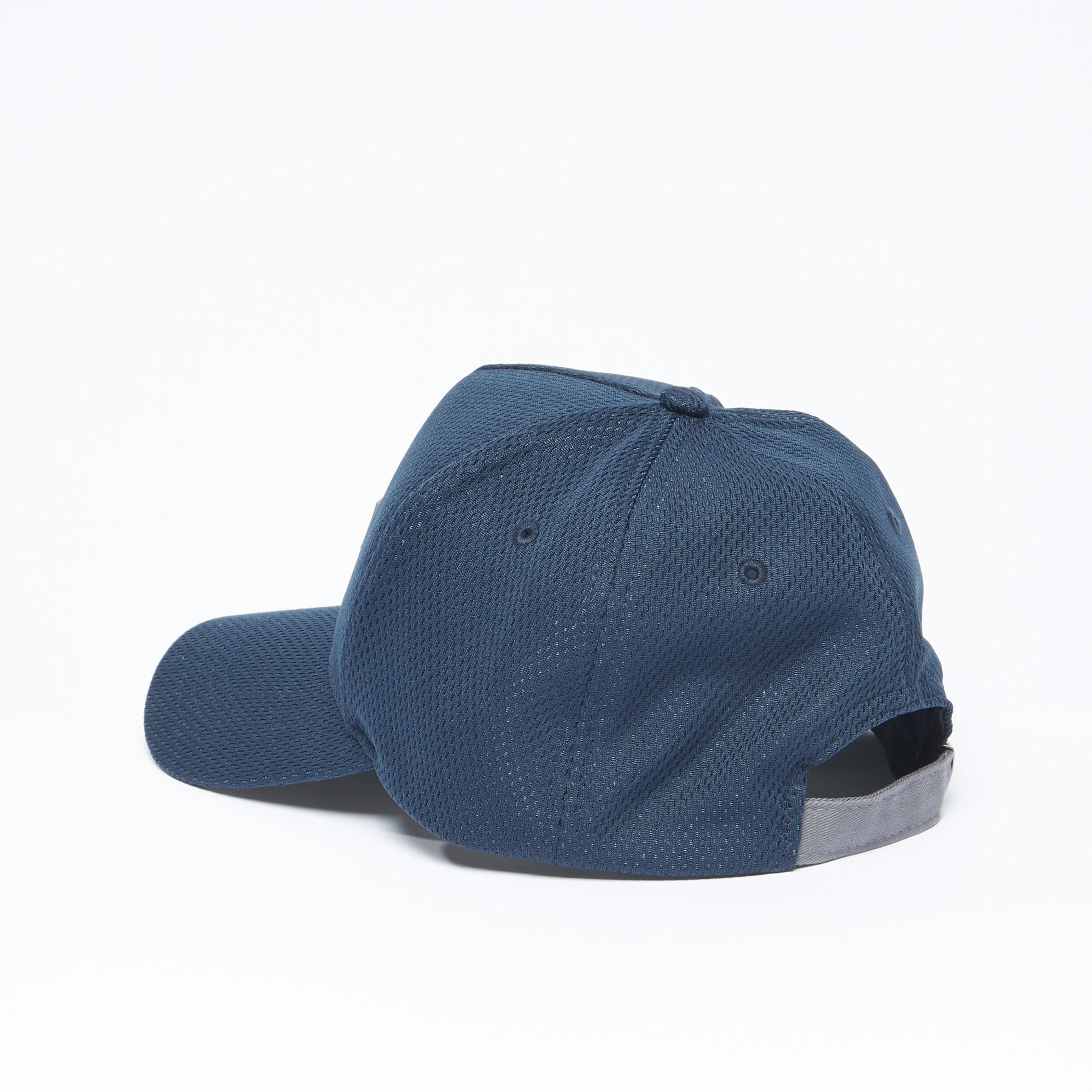 قبعة كاب بارزة الملمس بحلقات من كابا-men-caps-image-3