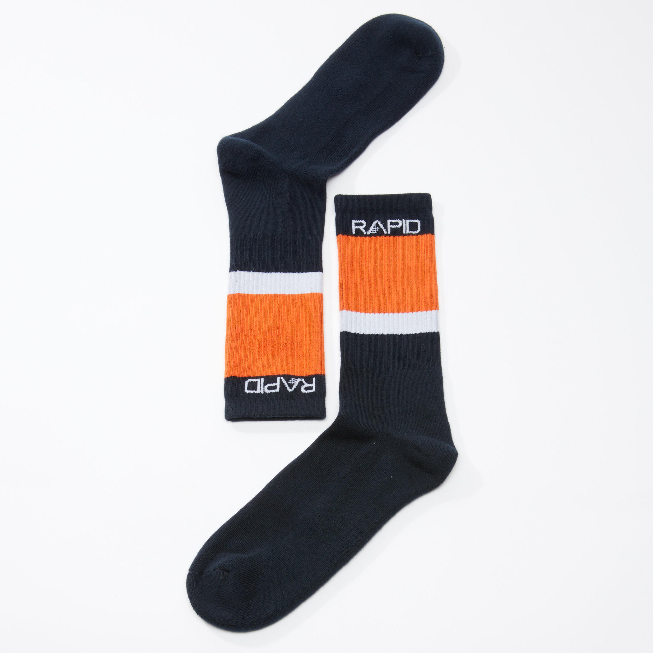 جوارب طويلة بارزة الملمس-men-socks-image-1