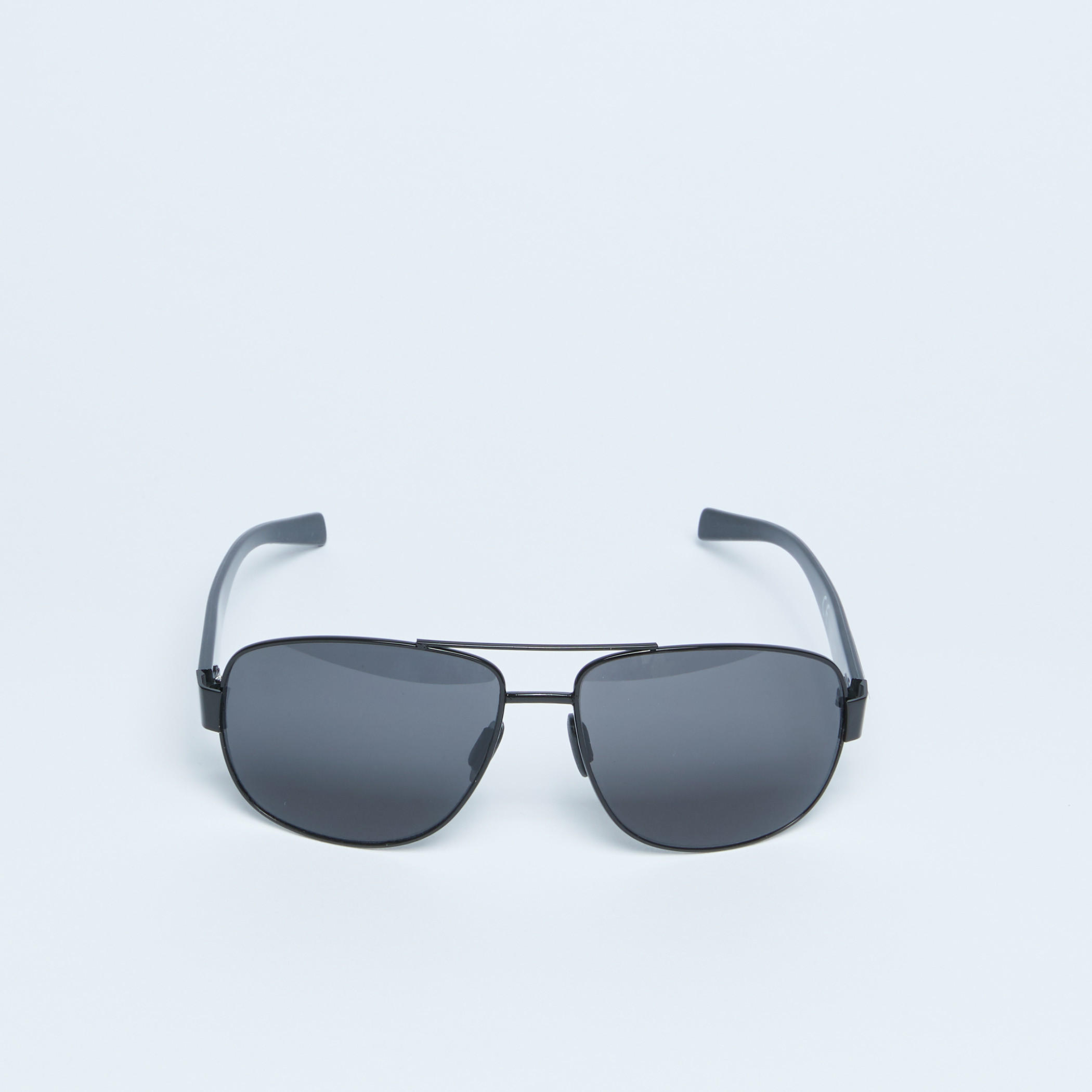 نظّارة شمسية بتفاصيل ميتاليك من أفياتور-men-sunglasses-image-2