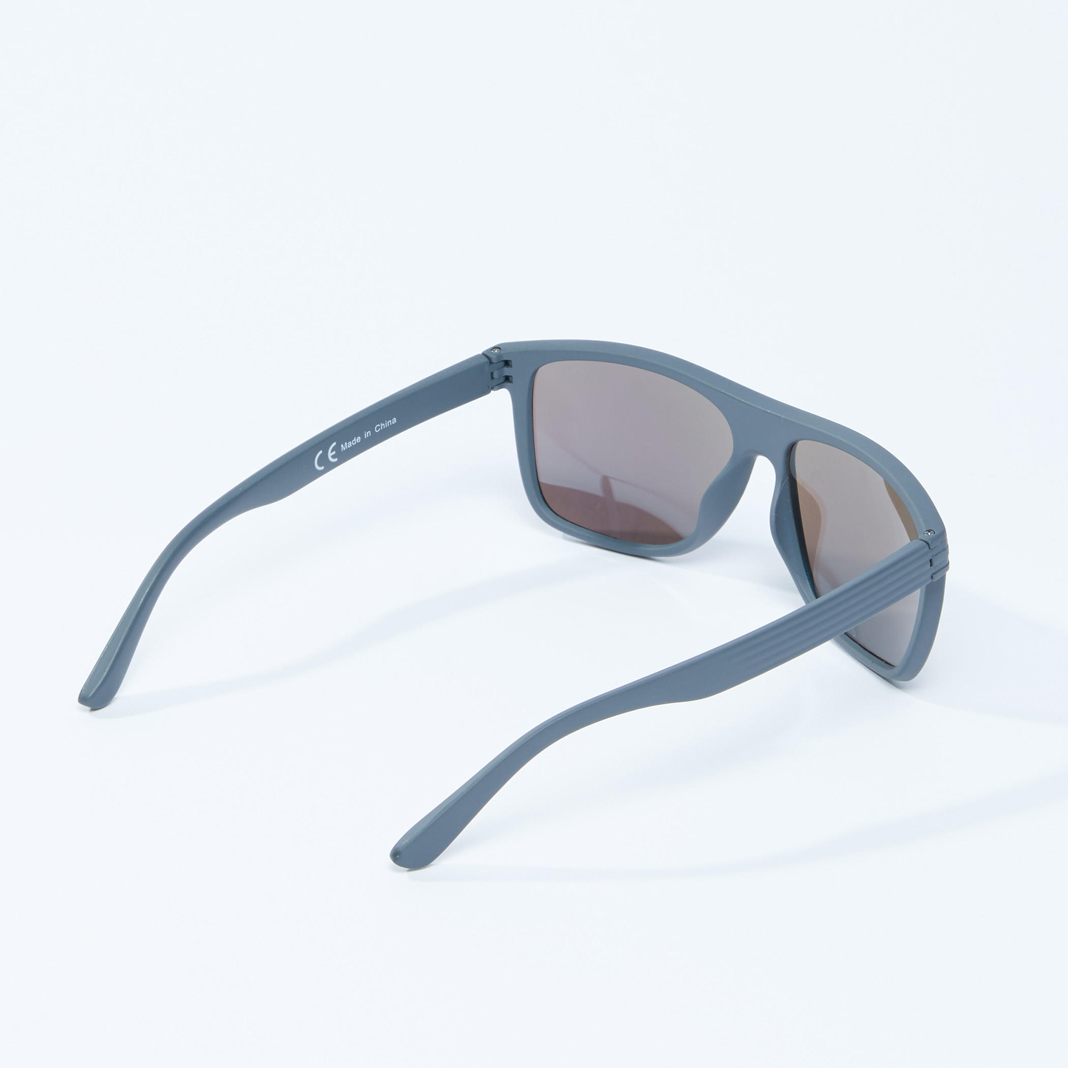 نظّارة شمسية بعدسات ملونة من وايفرير-men-sunglasses-image-4