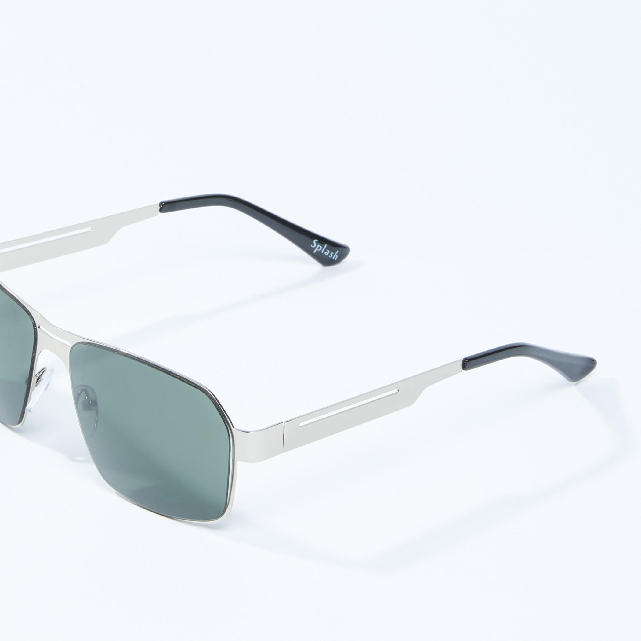 نظّارة شمسية بتصميم مستطيل وإطار ميتاليك-men-sunglasses-image-3