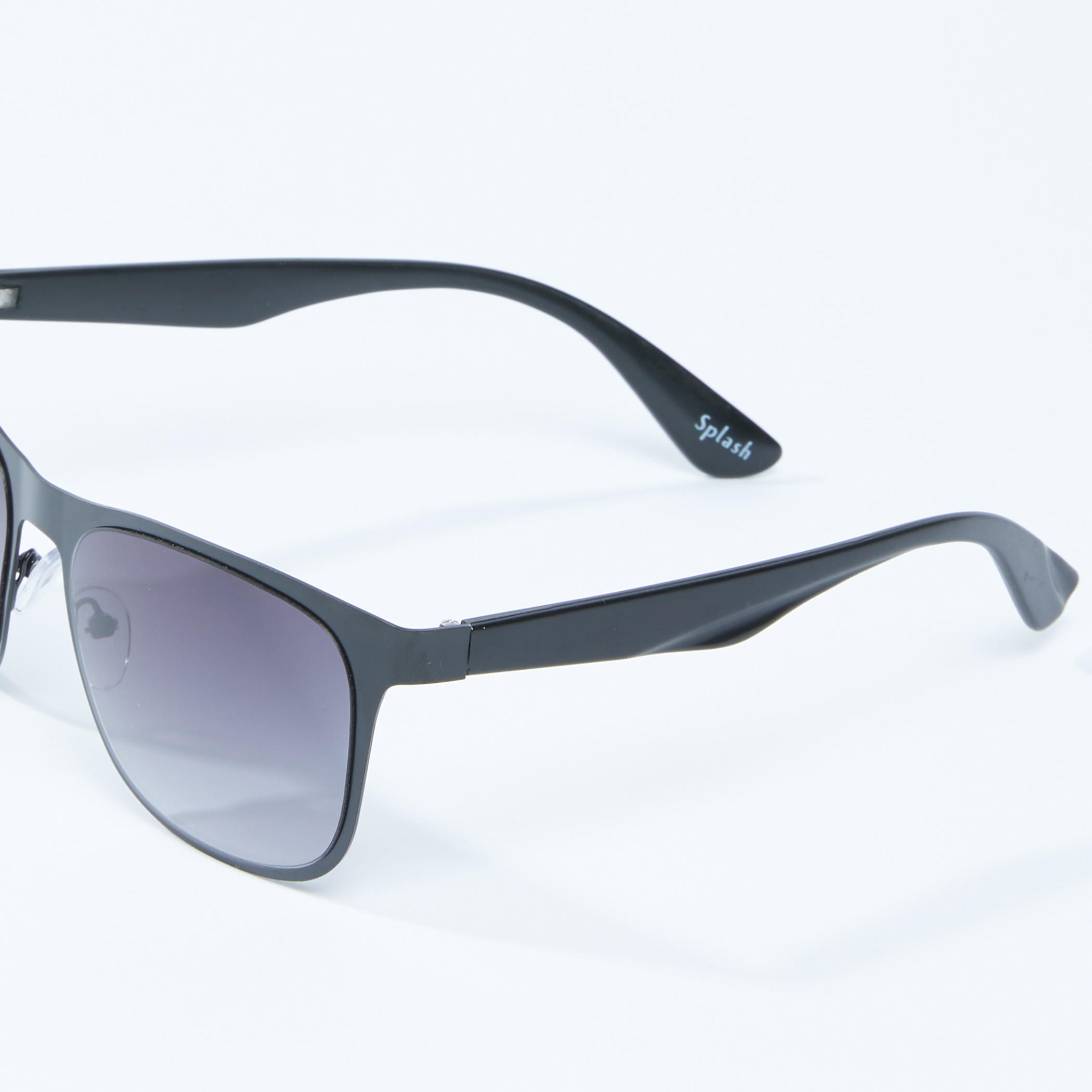 نظّارة شمسية بتصميم مستطيل وإطار كامل-men-sunglasses-image-3