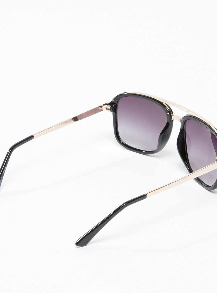 نظّارة شمسيّة مربعة بتفاصيل ميتاليك-men-sunglasses-image-2