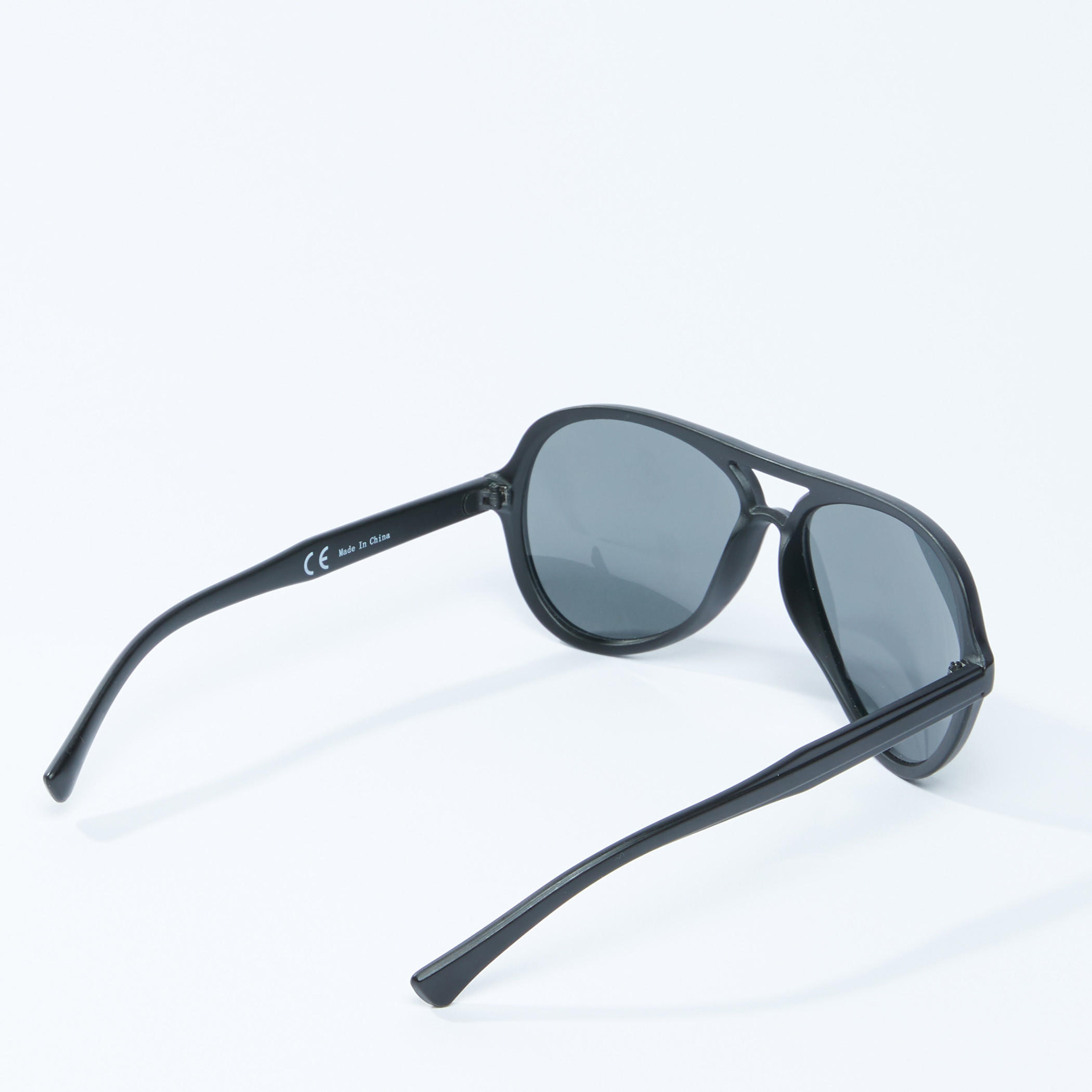نظّارة شمسية بإطار كامل من أفياتور-men-sunglasses-image-4