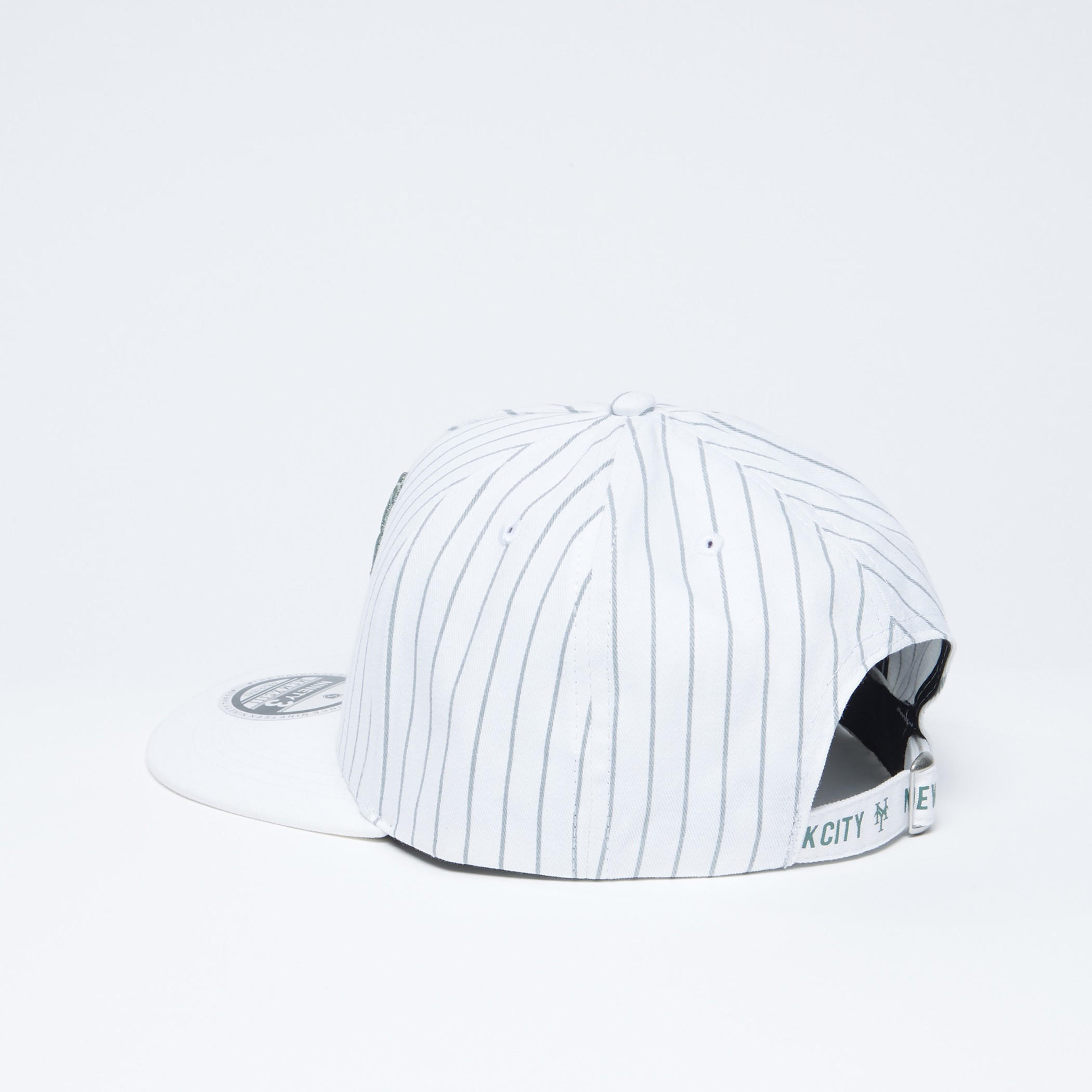 قبعة كاب مطرّزة بشريط إغلاق لاصق-men-caps-image-3