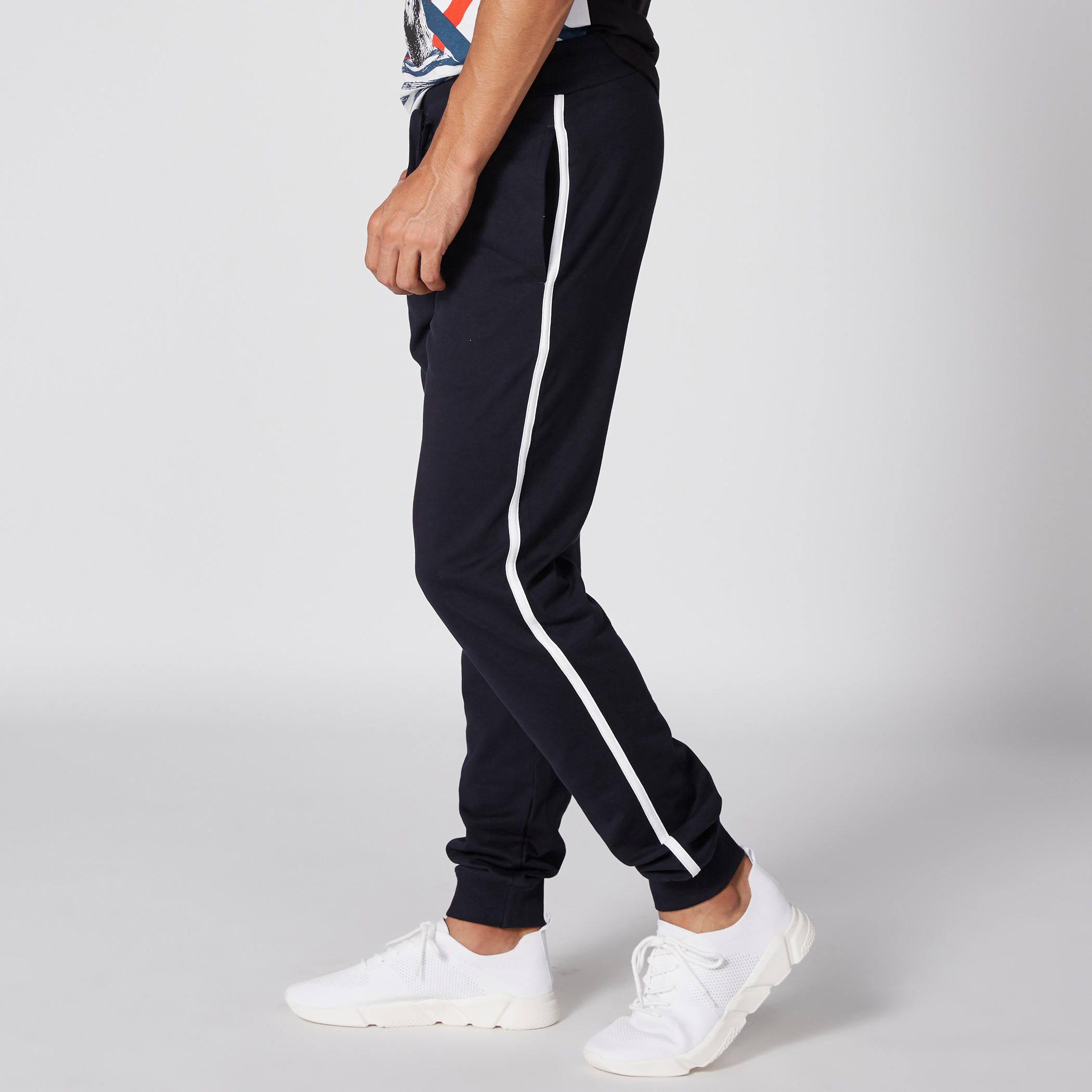 بنطال رياضي طويل بخصر مطّاطي-men-clothing-bottoms-joggers-image-4