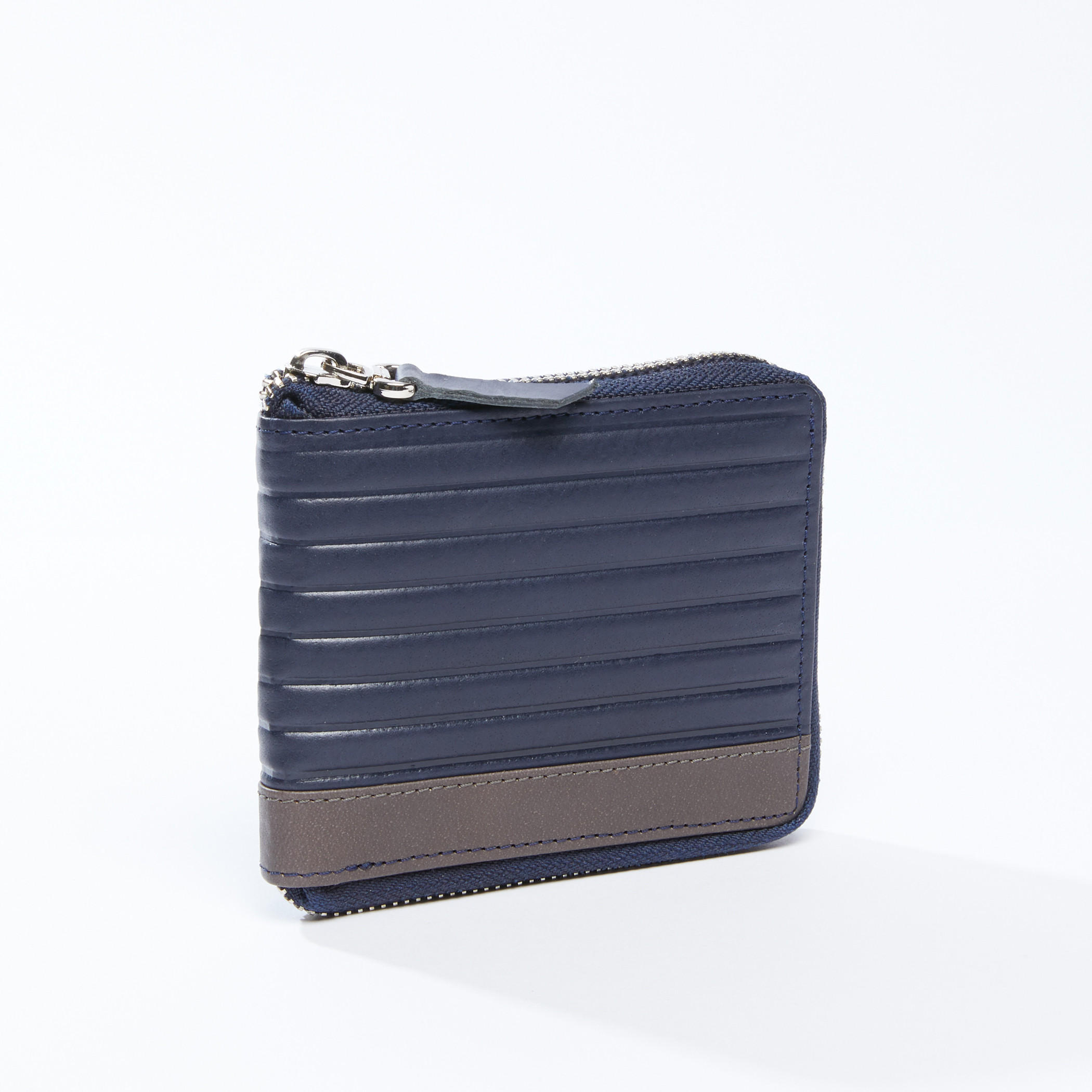 Textured Bi-Fold Wallet with Zip Closure-men-beltsandwallets-wallets-image-2