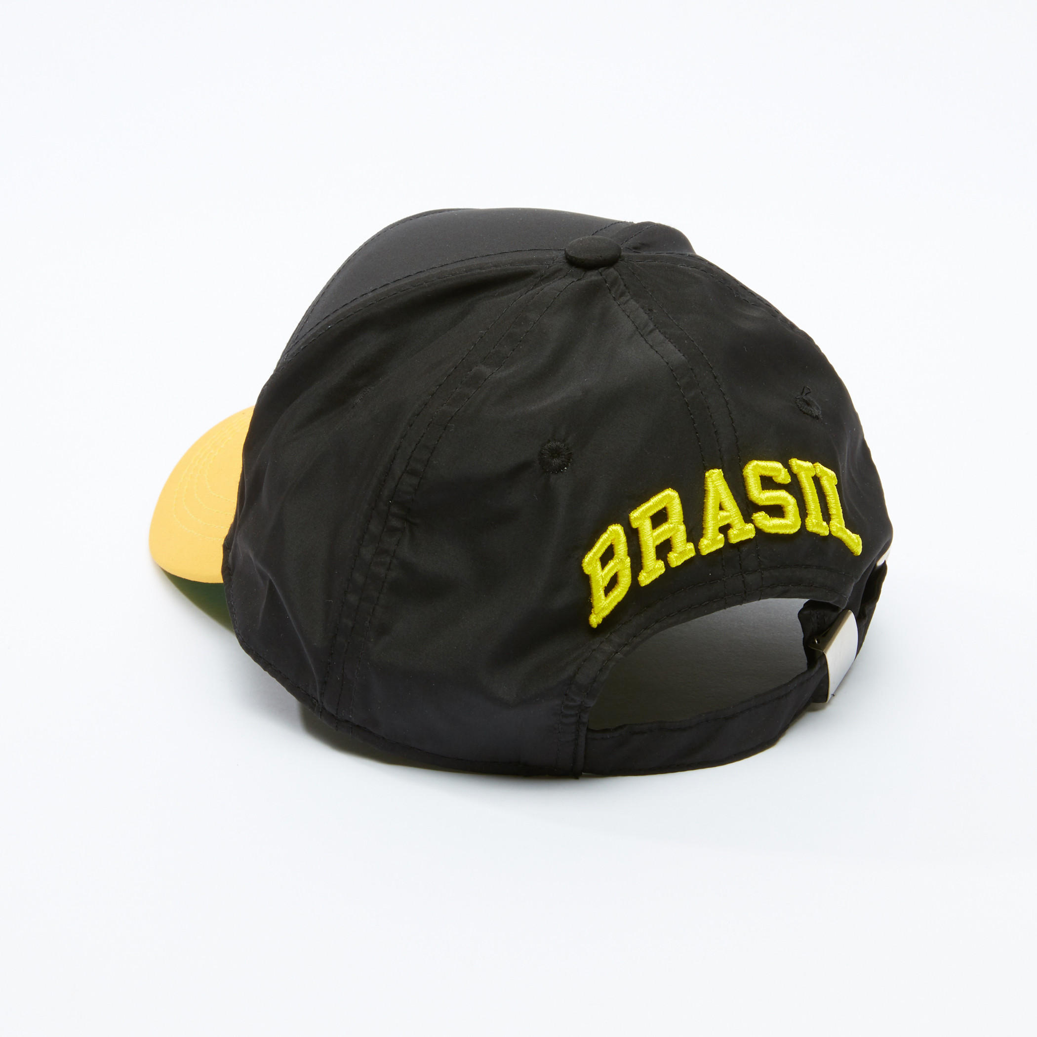 قبعة كاب بثنية إغلاق وتطريز -men-caps-image-3