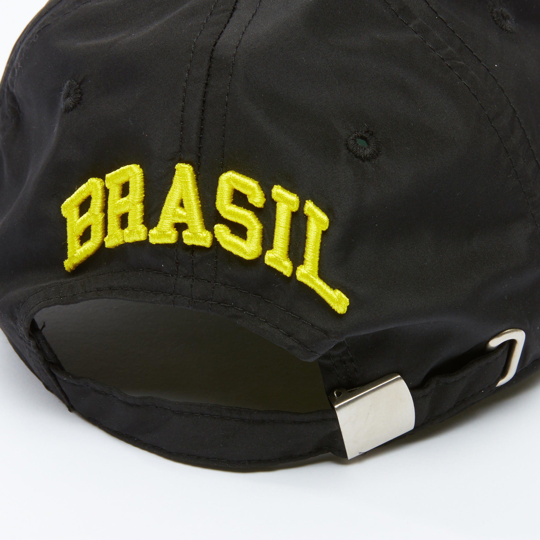 قبعة كاب بثنية إغلاق وتطريز -men-caps-image-4