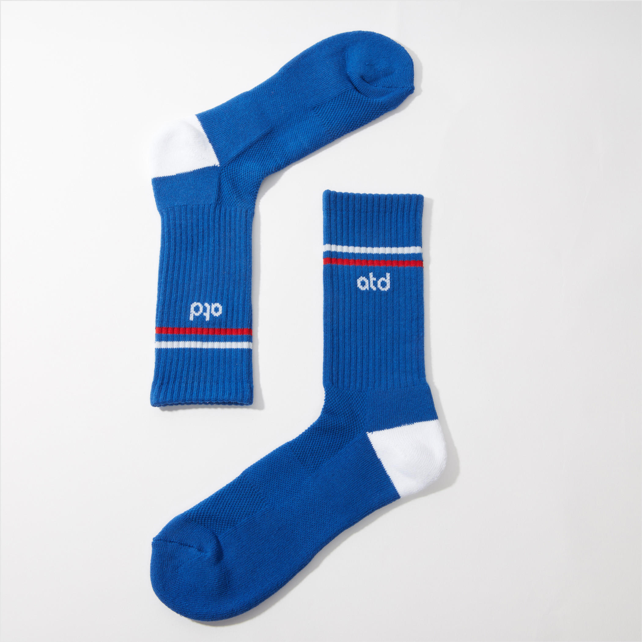 جوارب رياضية متوسطة الطول بارزة الملمس -men-socks-image-3