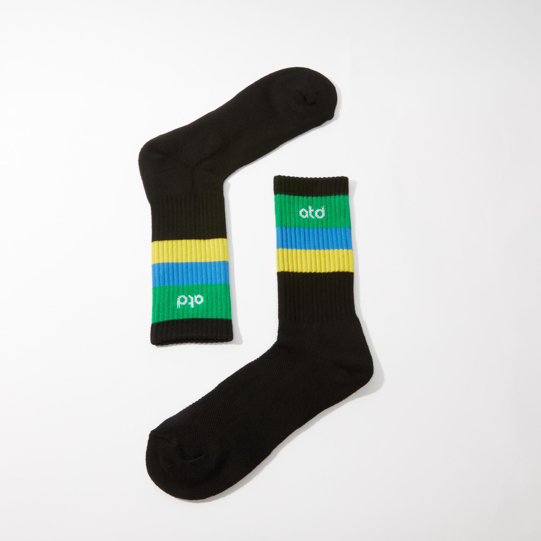 جوارب رياضية مضلّعة متوسطة الطول -men-socks-image-2