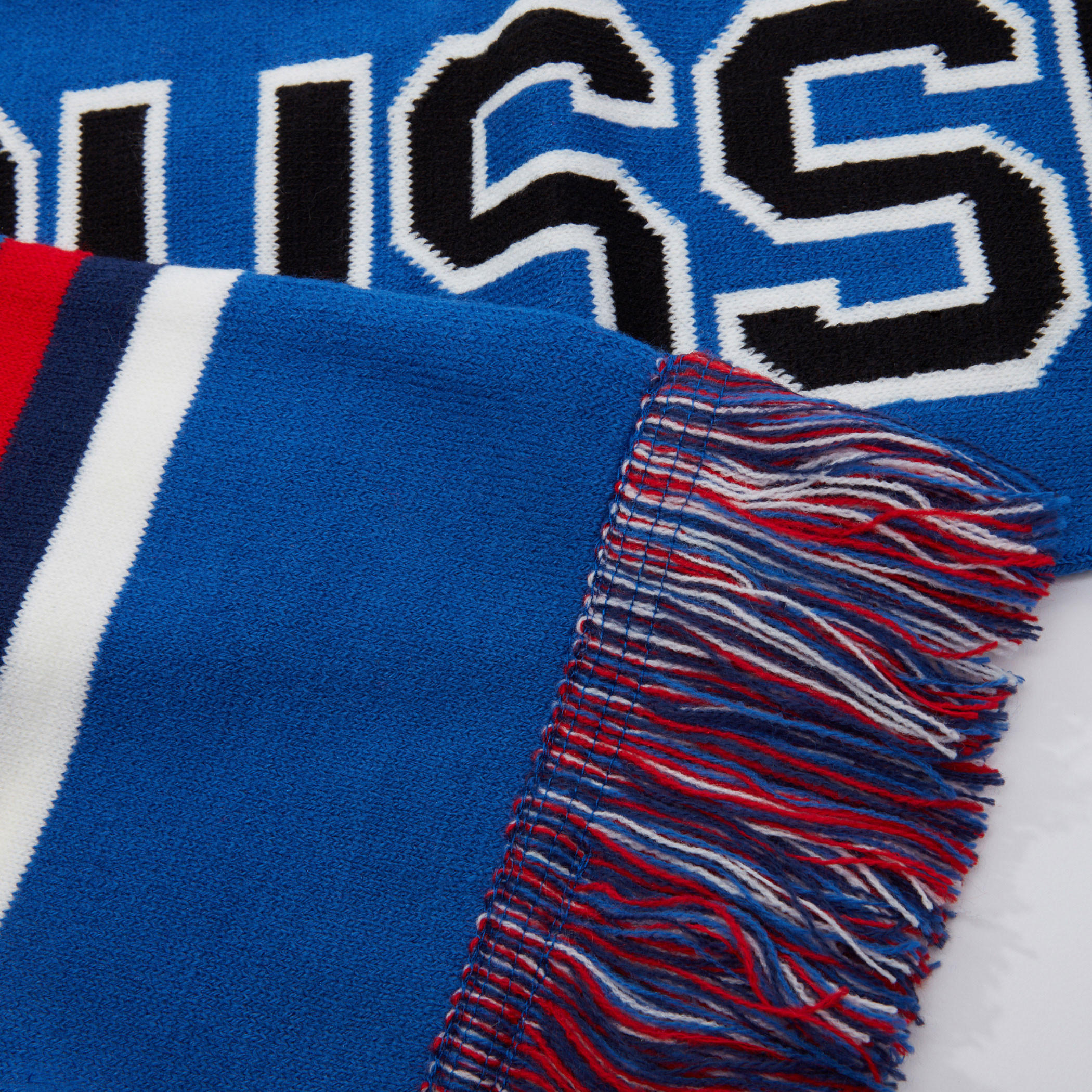 وشاح بطبعات فيفا روسيا بشراشيب-men-scarvesandgloves-image-3