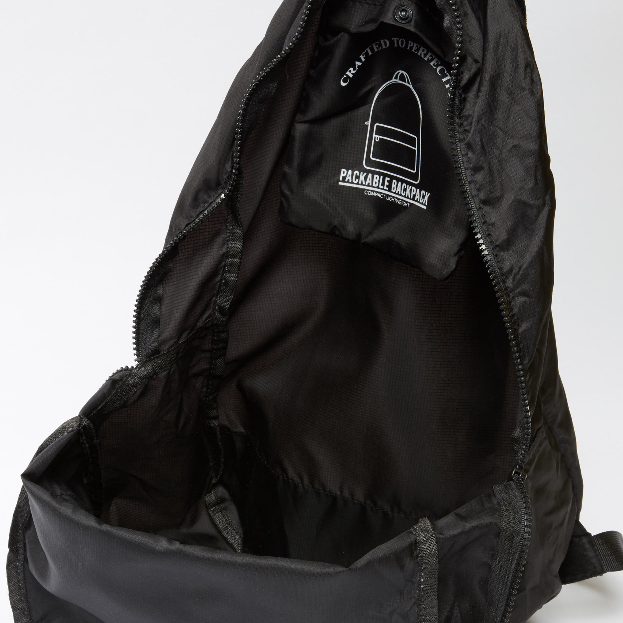حقيبة ظهر بجيوب عديدة وسحّاب إغلاق وحمّالات قابلة للتعديل-men-bags-image-1
