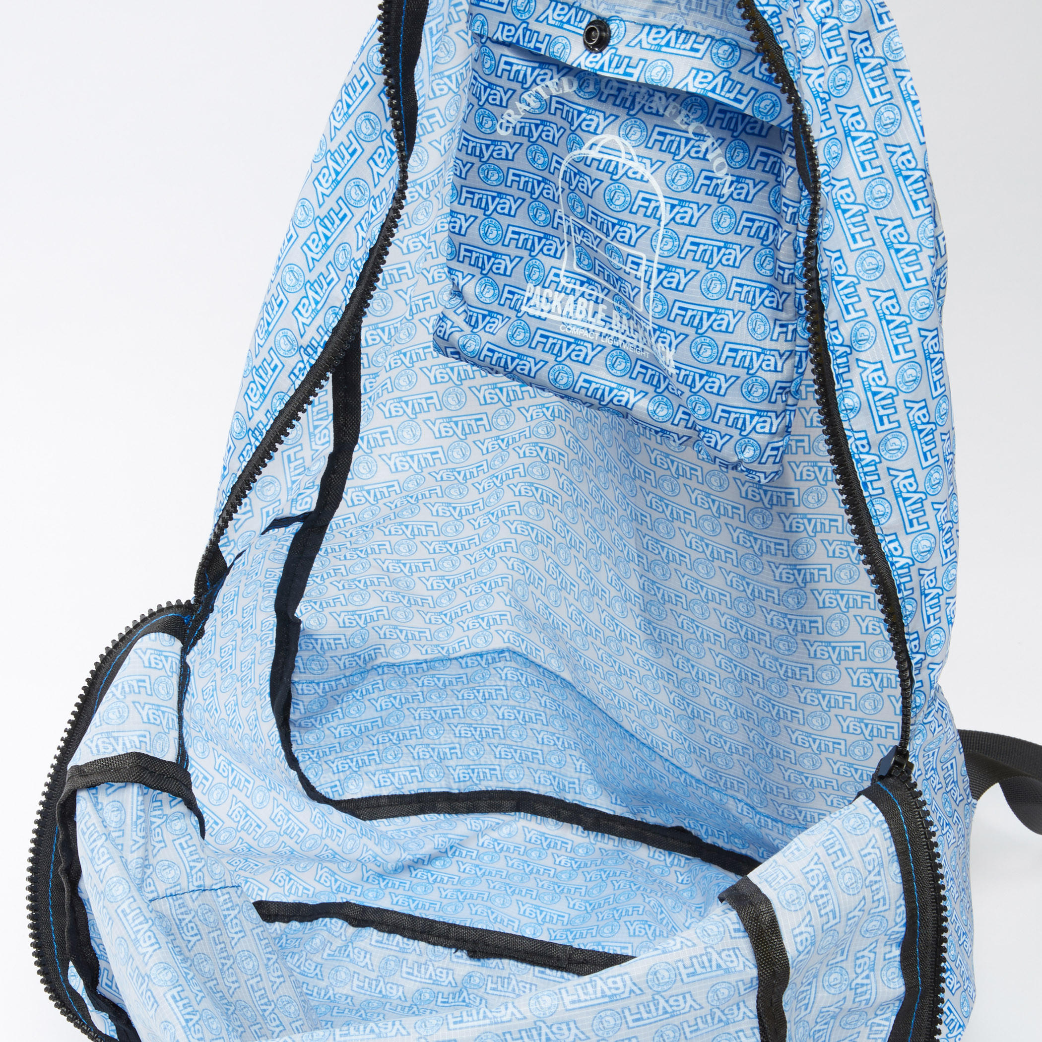 حقيبة ظهر بطبعات وسحاب إغلاق وحمالات قابلة للتعديل-men-bags-image-5