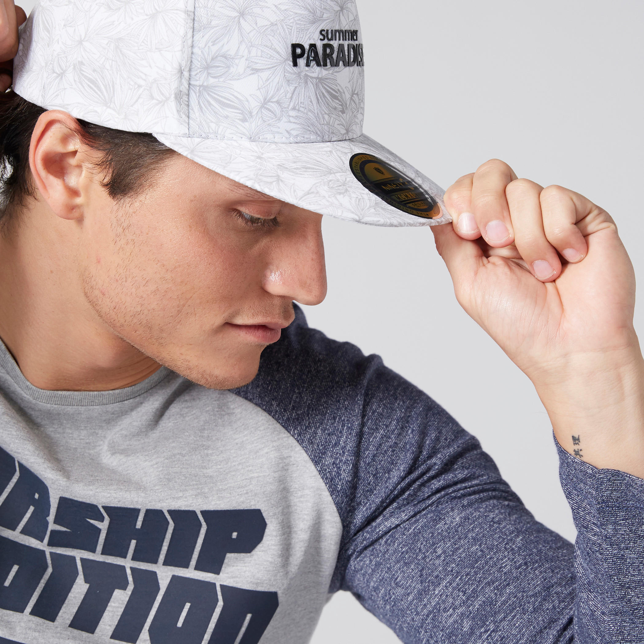 كاب بطبعات-men-caps-image-2