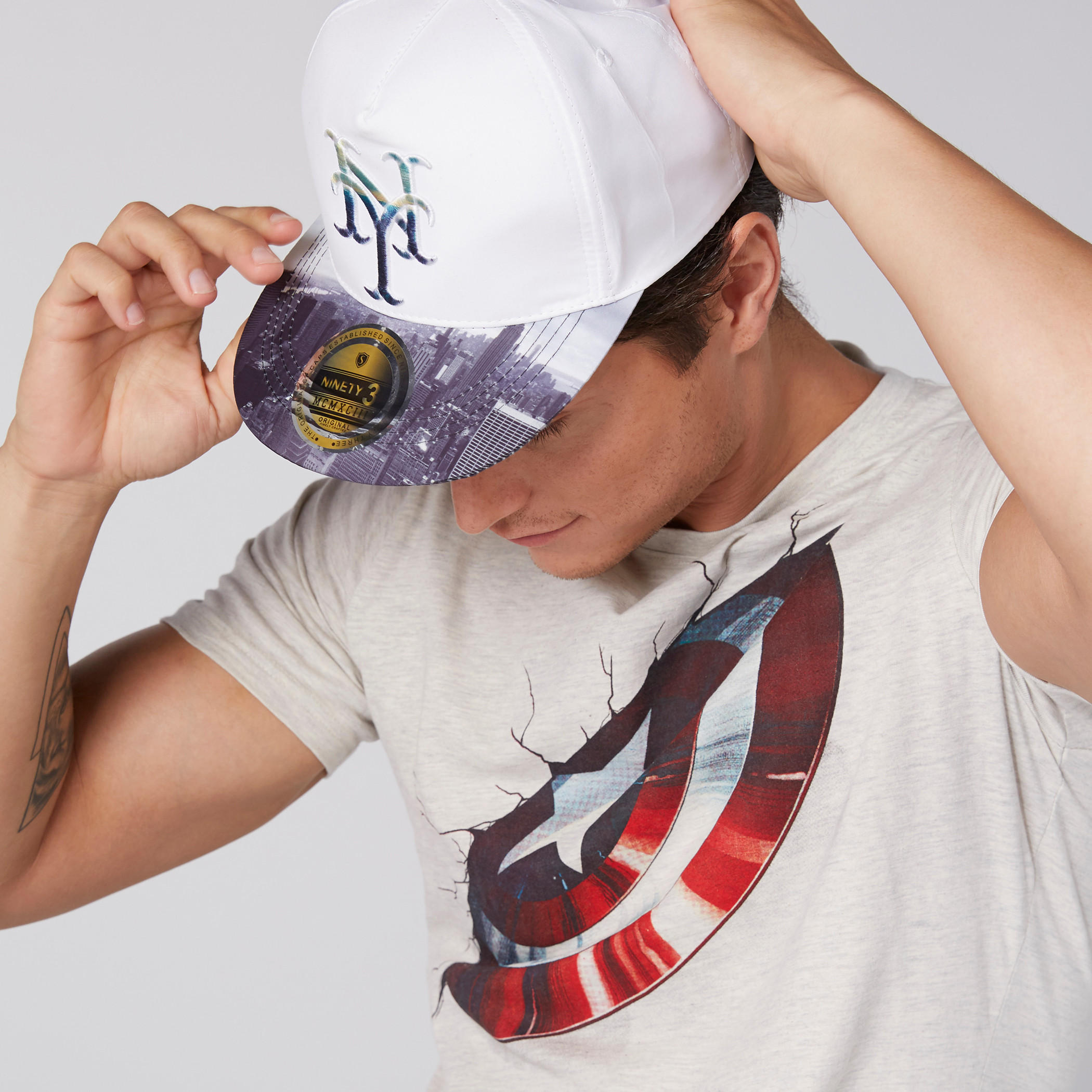 كاب بطبعات-men-caps-image-2