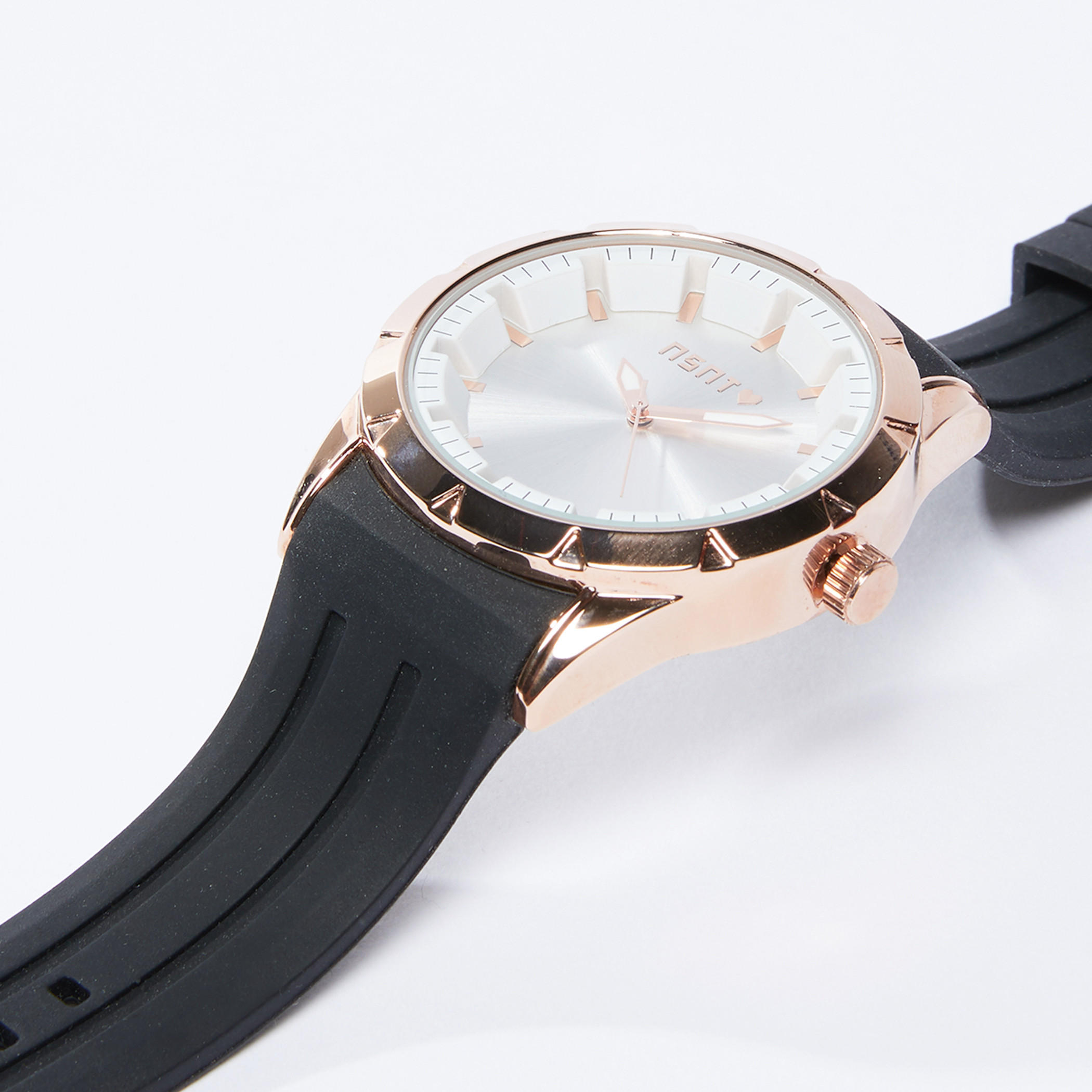 Round Wrist Watch with Textured Strap and Pin Buckle Closure-electronics-accessories-image-4