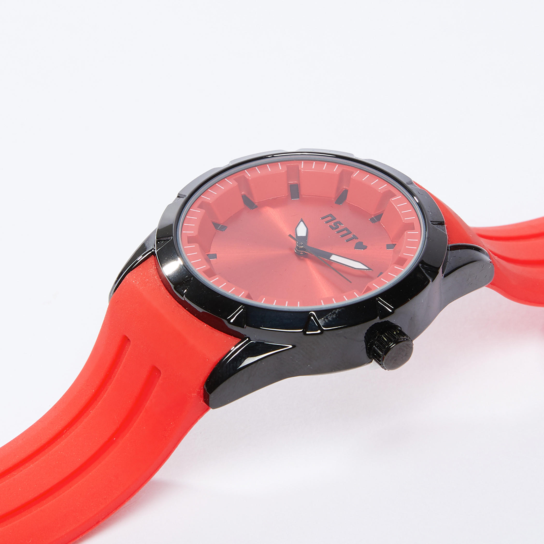 ساعة يد مستديرة بحزام بارز الملمس وإبزيم بدبوس للإغلاق-electronics-accessories-image-4