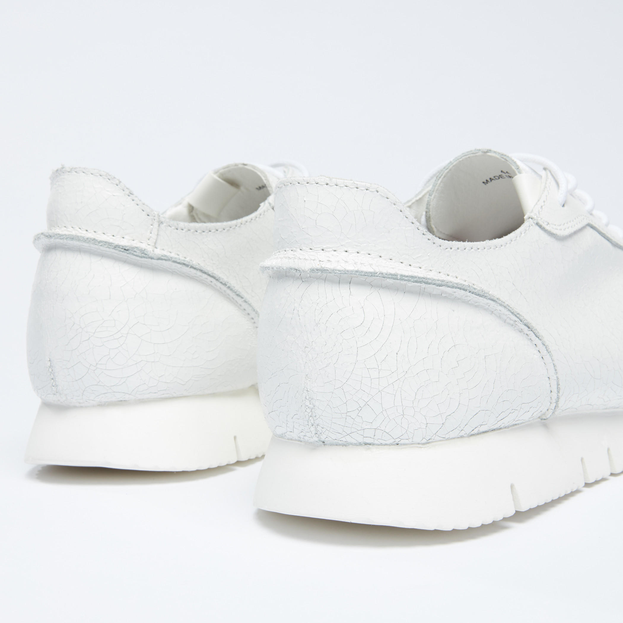 حذاء سنيكرز بارز الملمس برباط-men-shoes-loafersandmoccasins-image-5