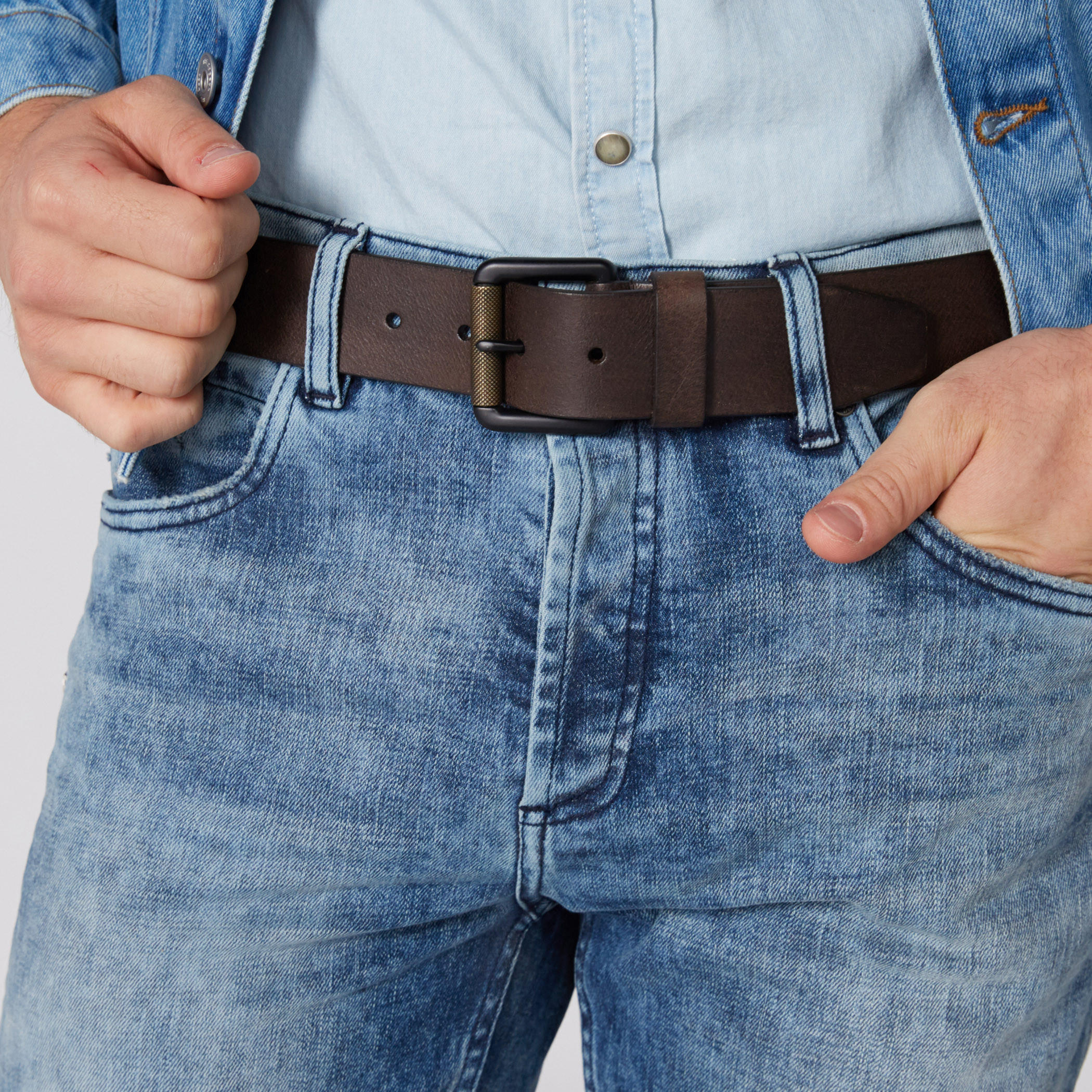 حزام بارز الملمس بإبزيم إغلاق بدبوس-men-beltsandwallets-belts-image-2