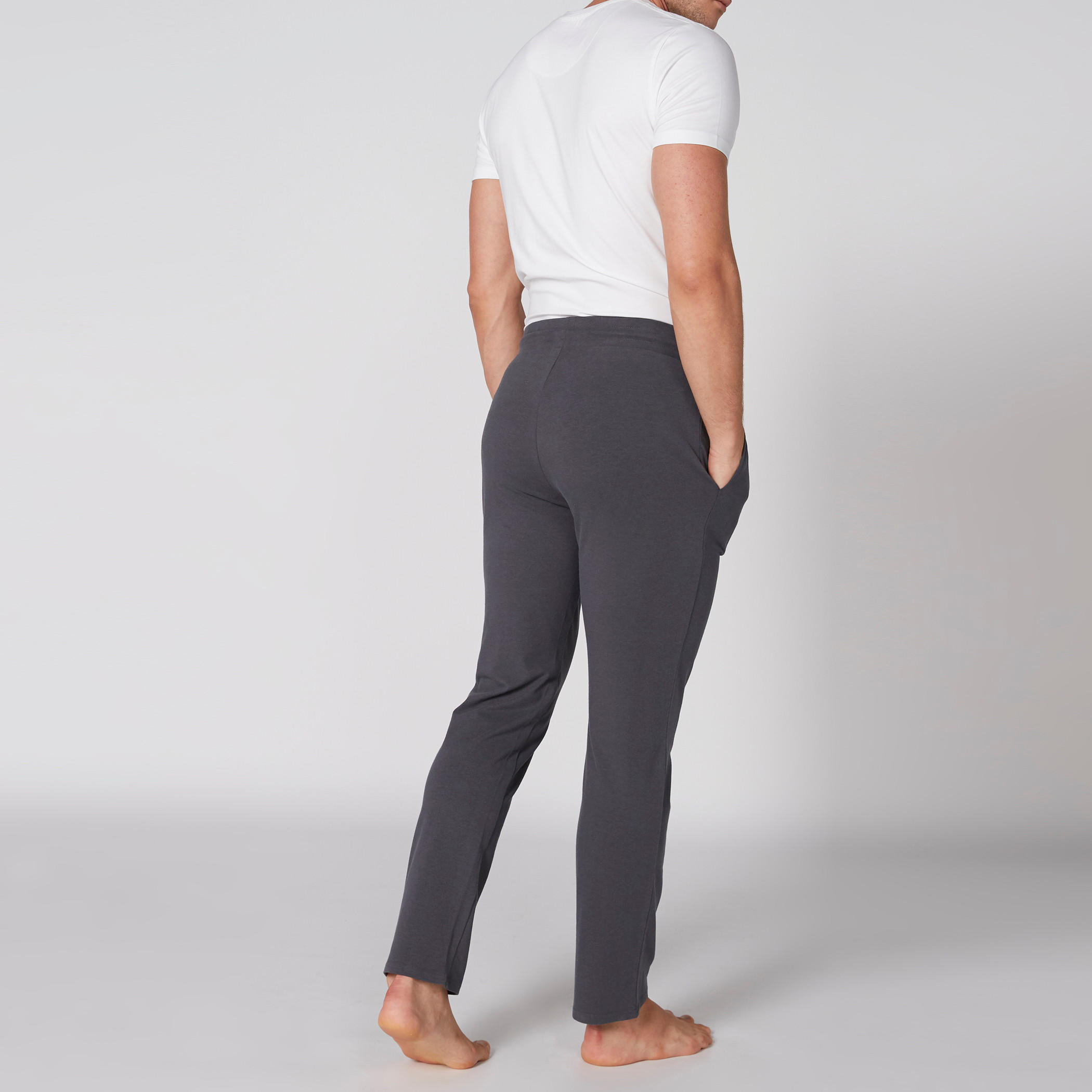 بنطال بيجاما طويل بخصر مطّاطي وجيوب-men-clothing-nightwear-pyjamaandshorts-image-2