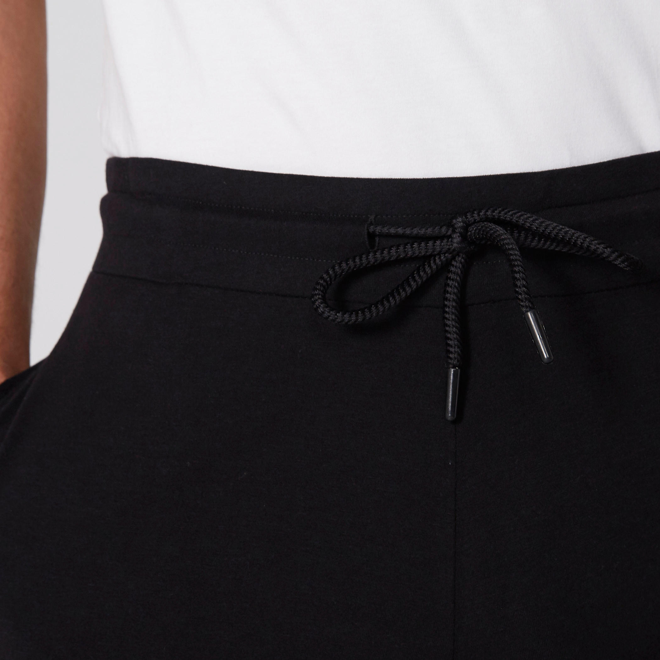 بنطال بيجاما طويل بخصر مطّاطي وجيوب-men-clothing-nightwear-pyjamaandshorts-image-4