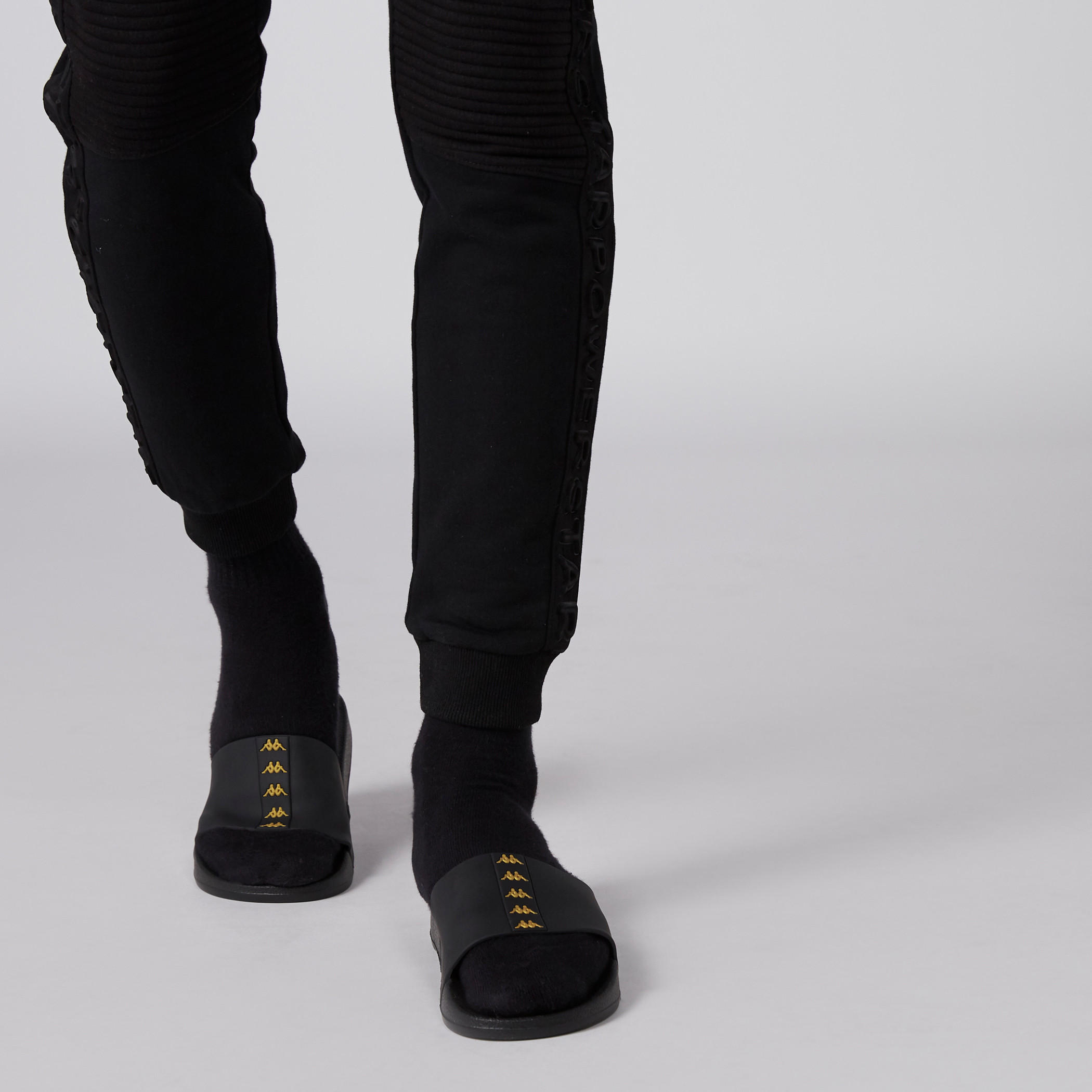 شبشب منقوش من كابا-men-shoes-flipflopsandslides-image-2