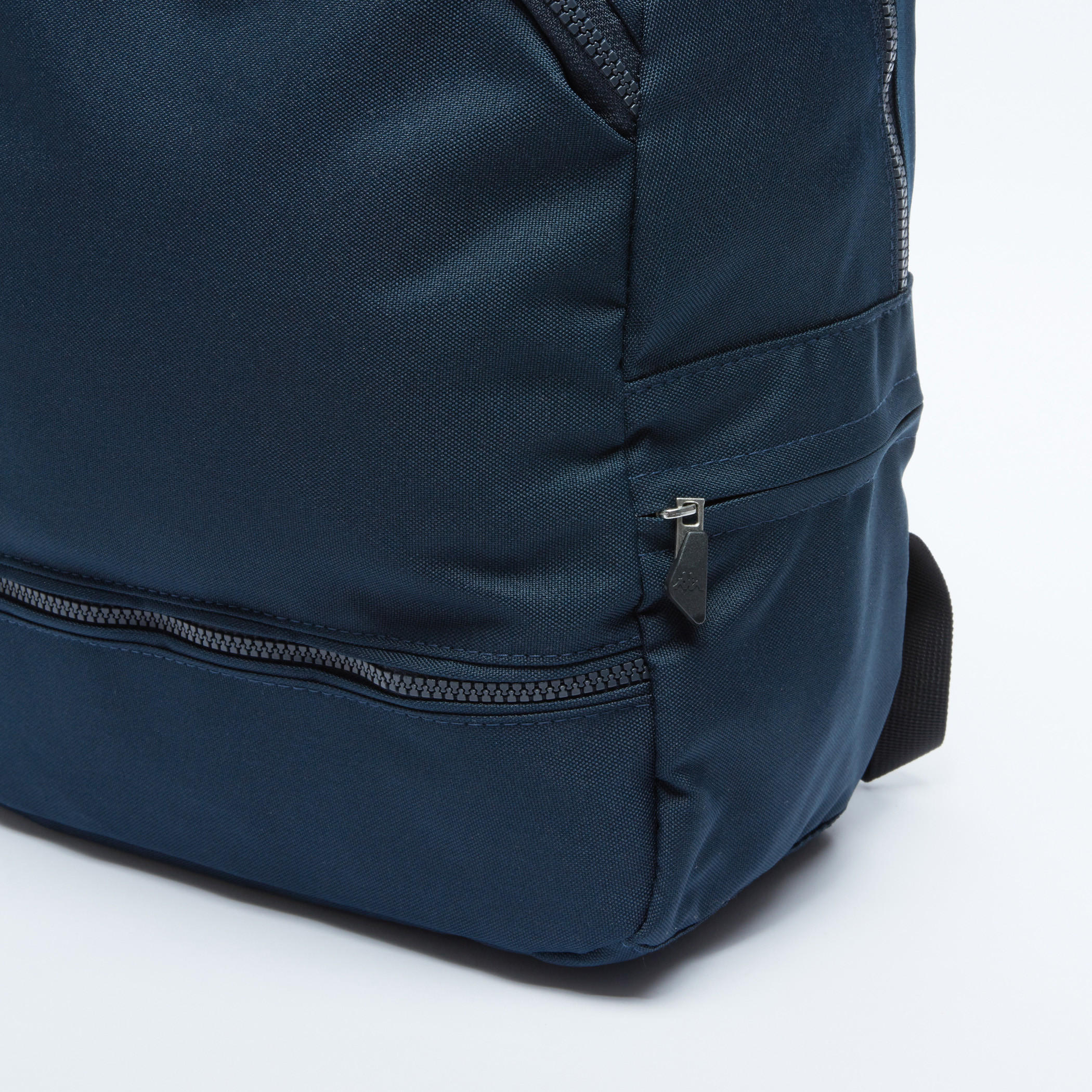 حقيبة ظهر بجيوب عديدة من كابا-men-bags-image-2