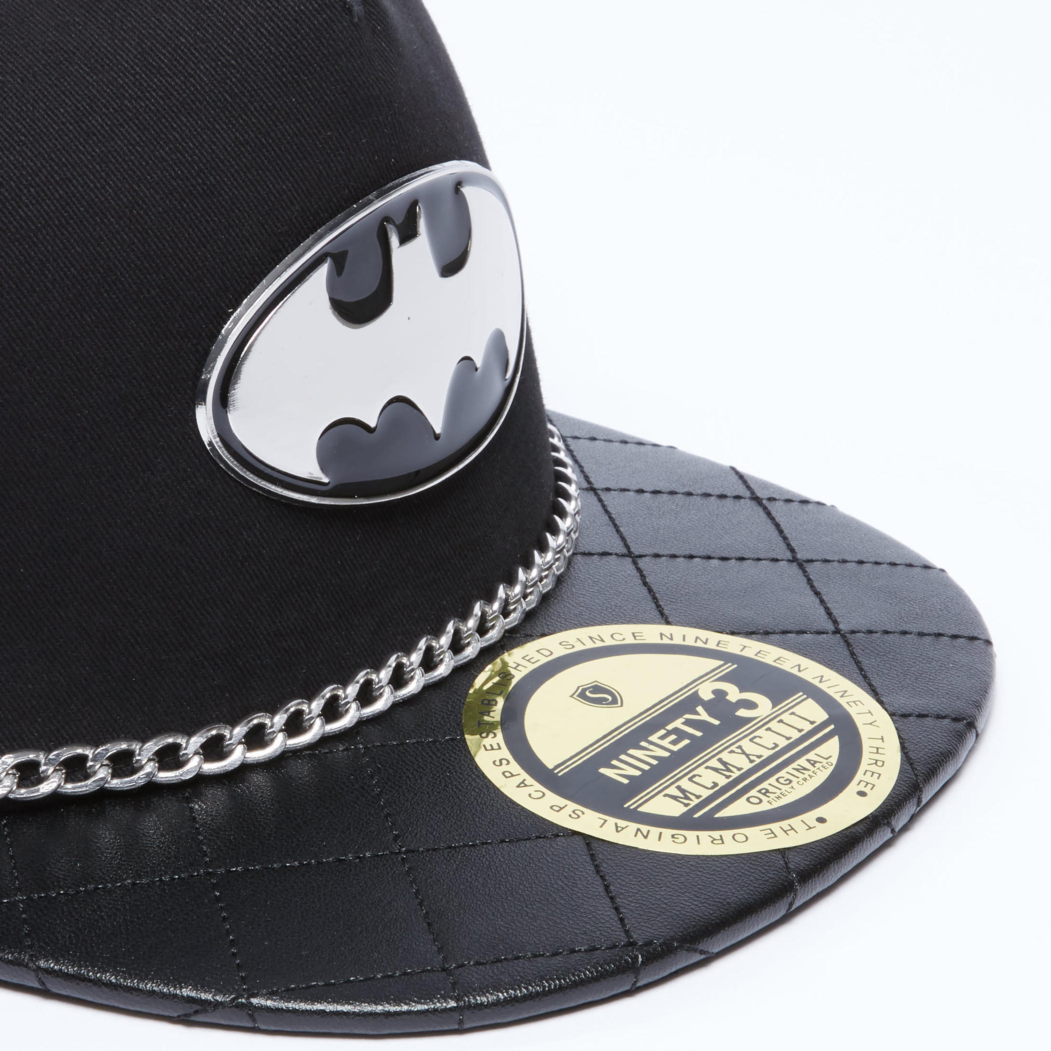 كاب بسلسلة ميتاليك وتزيينات باتمان-men-caps-image-4