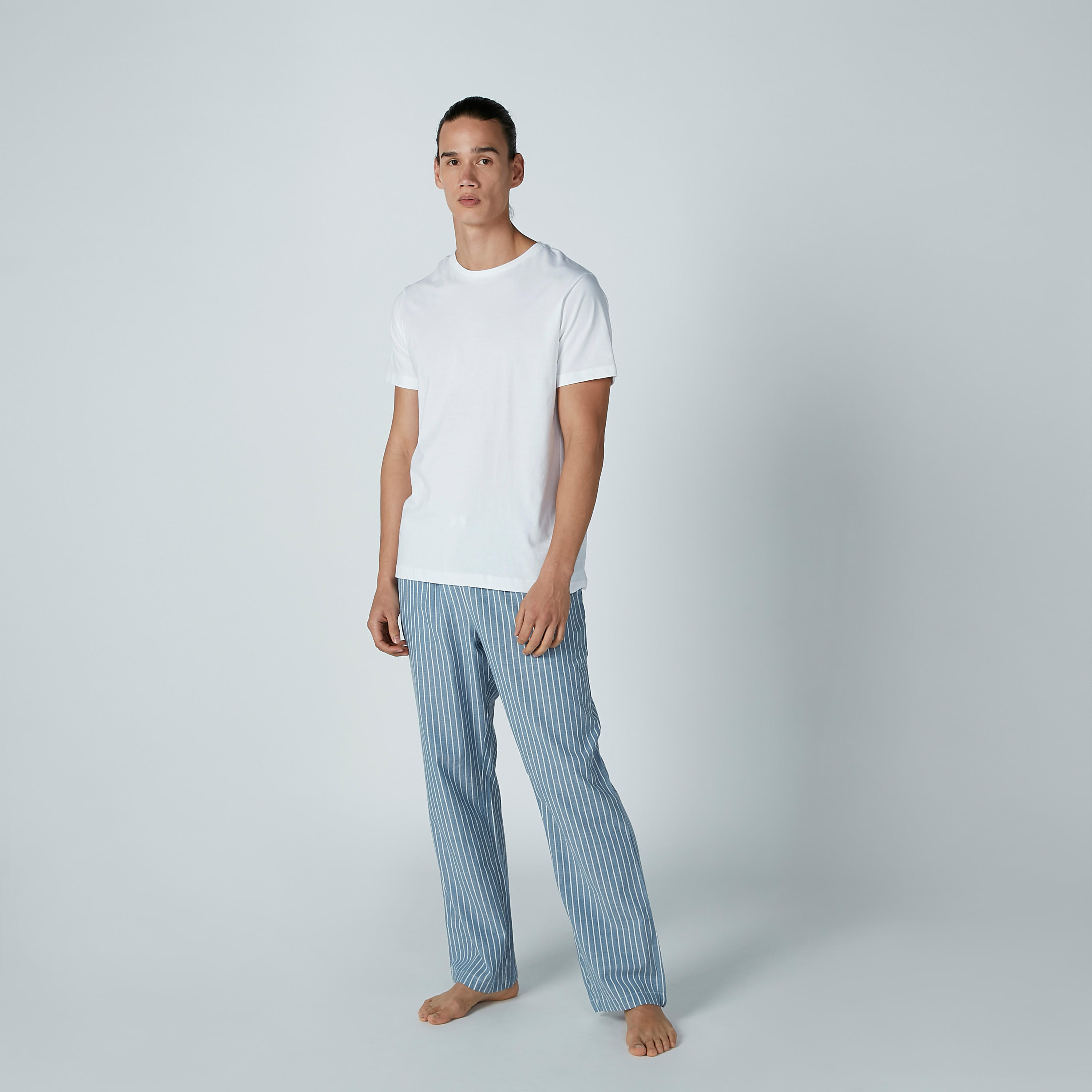 طقم بنطال بيجاما وتيشيرت بأكمام قصيرة-men-clothing-nightwear-sets-image-4