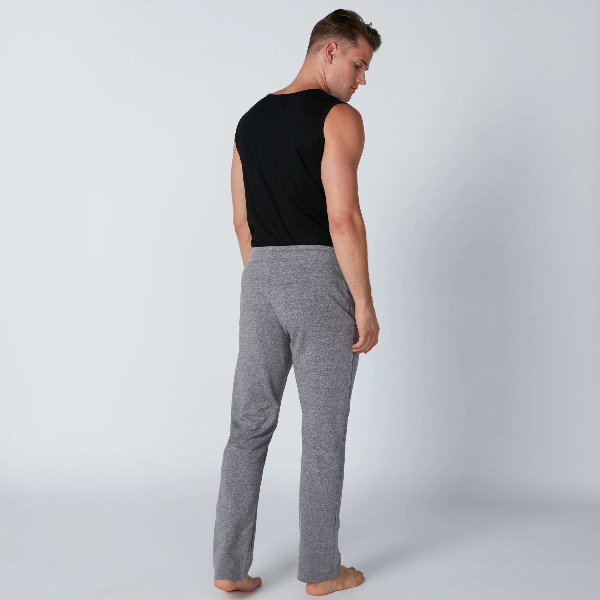 بنطال طويل بخصر مطّاطي ورباط-men-clothing-nightwear-pyjamaandshorts-image-2
