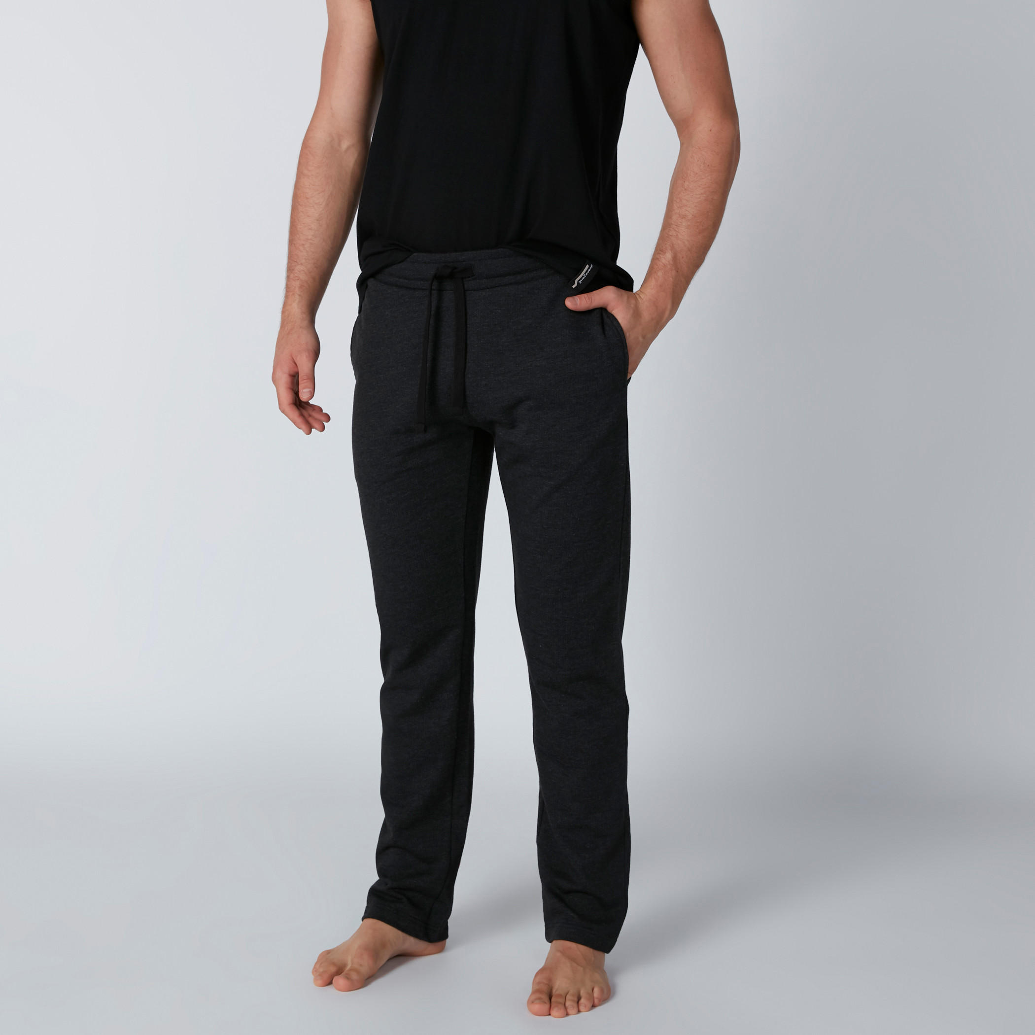 بنطال بيجاما بجيوب-men-clothing-nightwear-sets-image-1