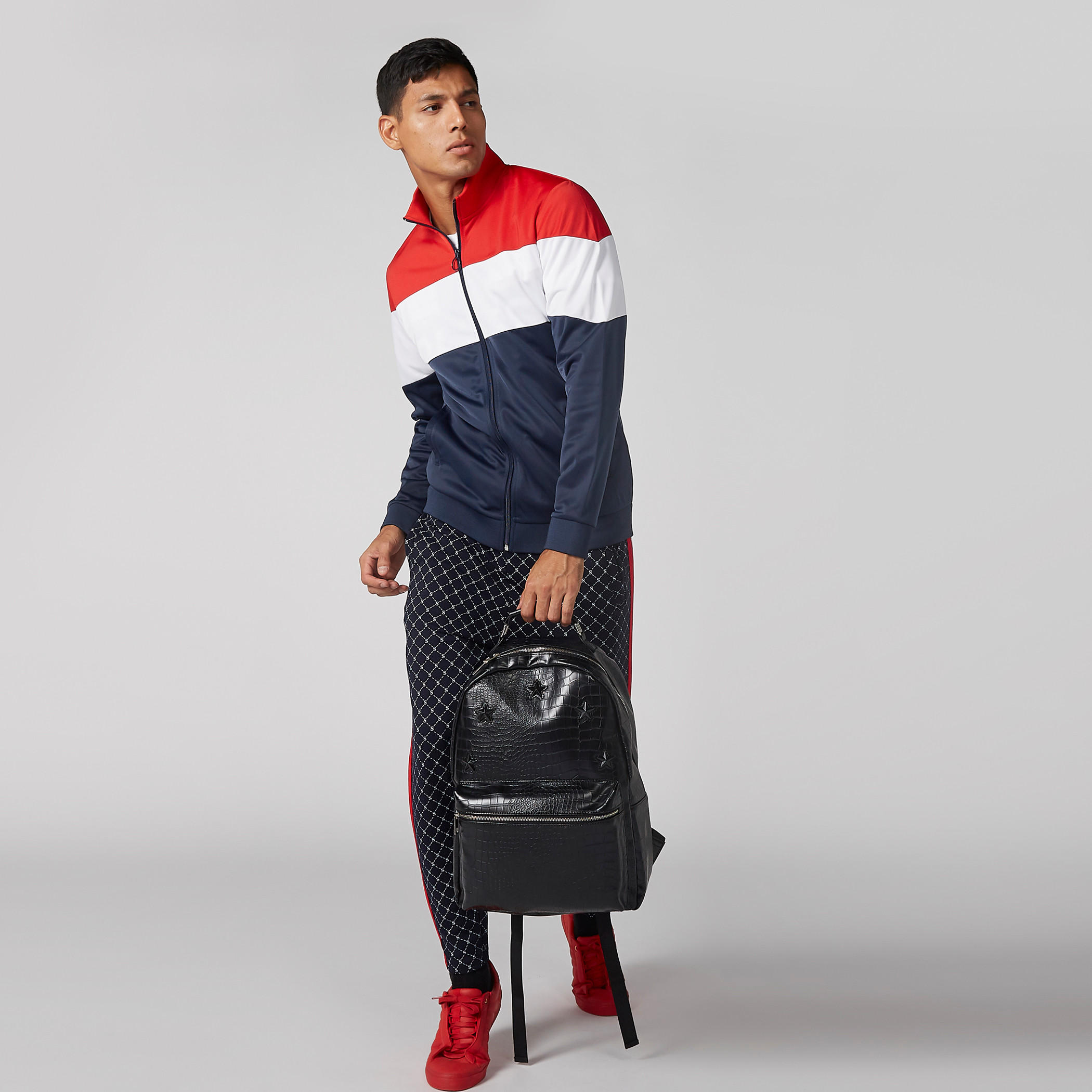 حقيبة ظهر بسحّاب إغلاق وحمّالات قابلة للتعديل-men-bags-image-2